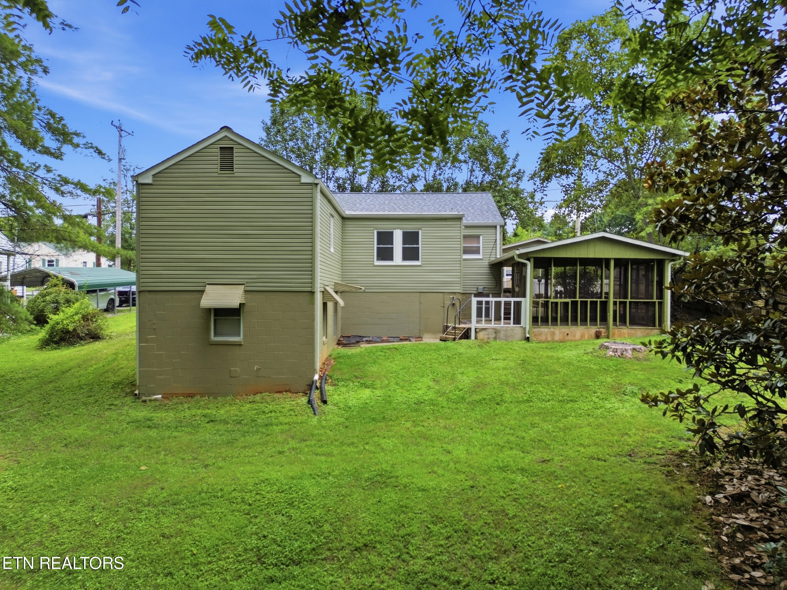 121 Salem Road Oak Ridge TN 37830