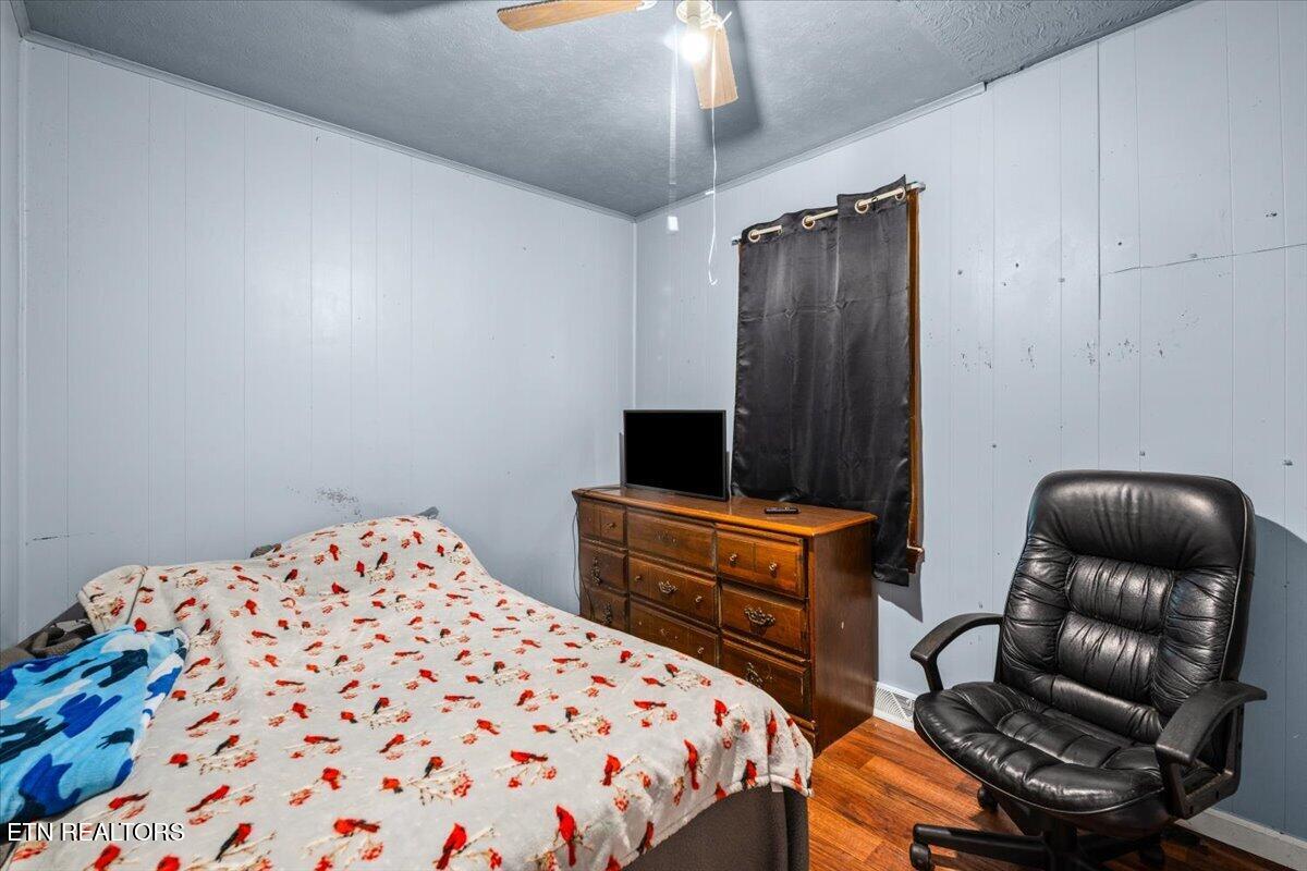 1008 W Walden Street Lafollette TN 37766