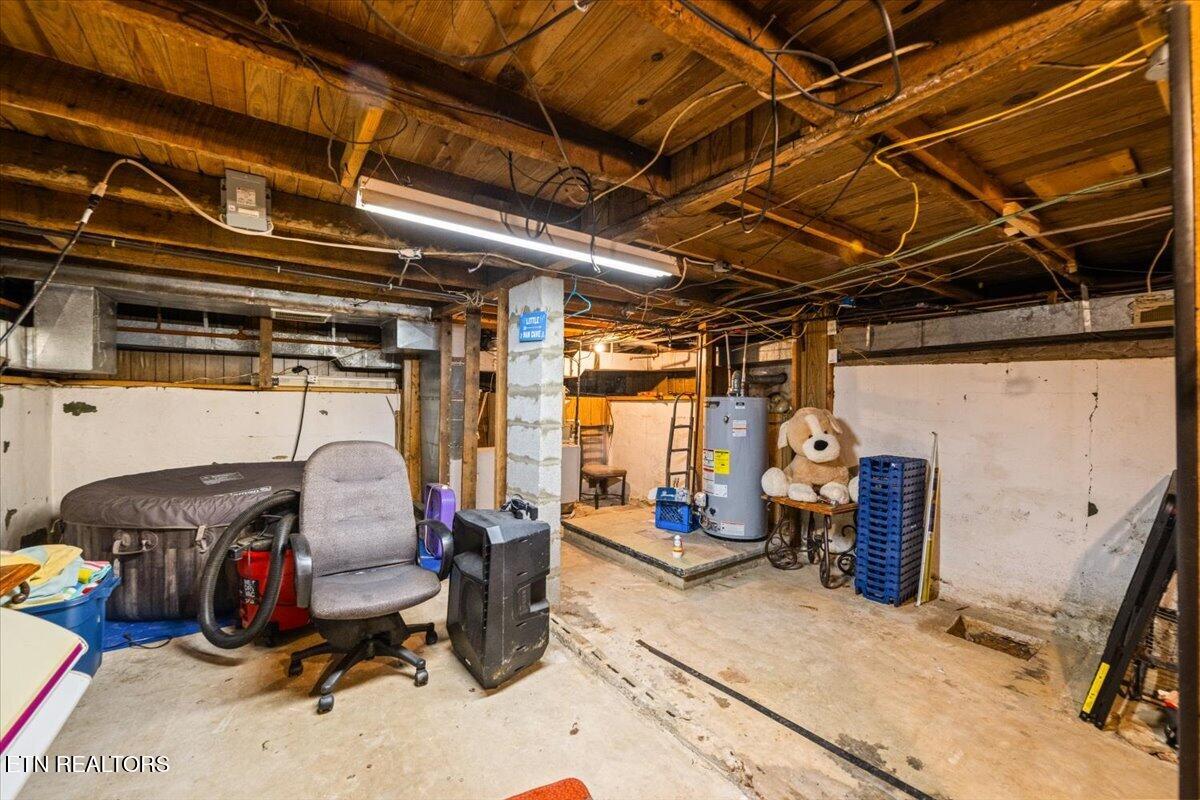 1008 W Walden Street Lafollette TN 37766
