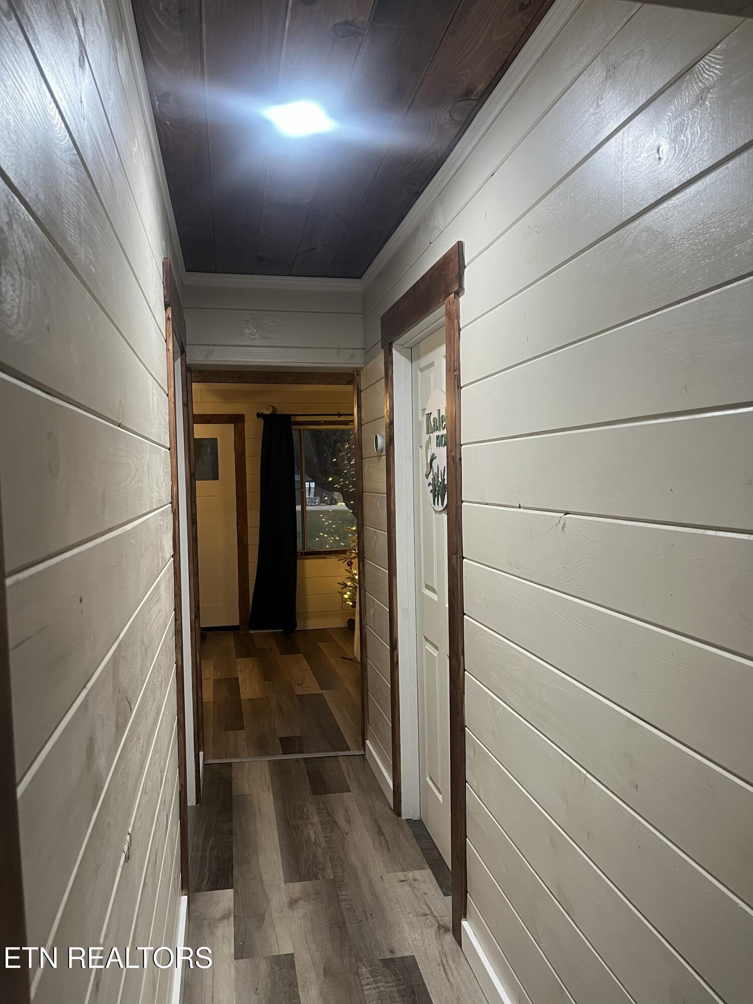 35 Buffalo Road Oneida TN 37841
