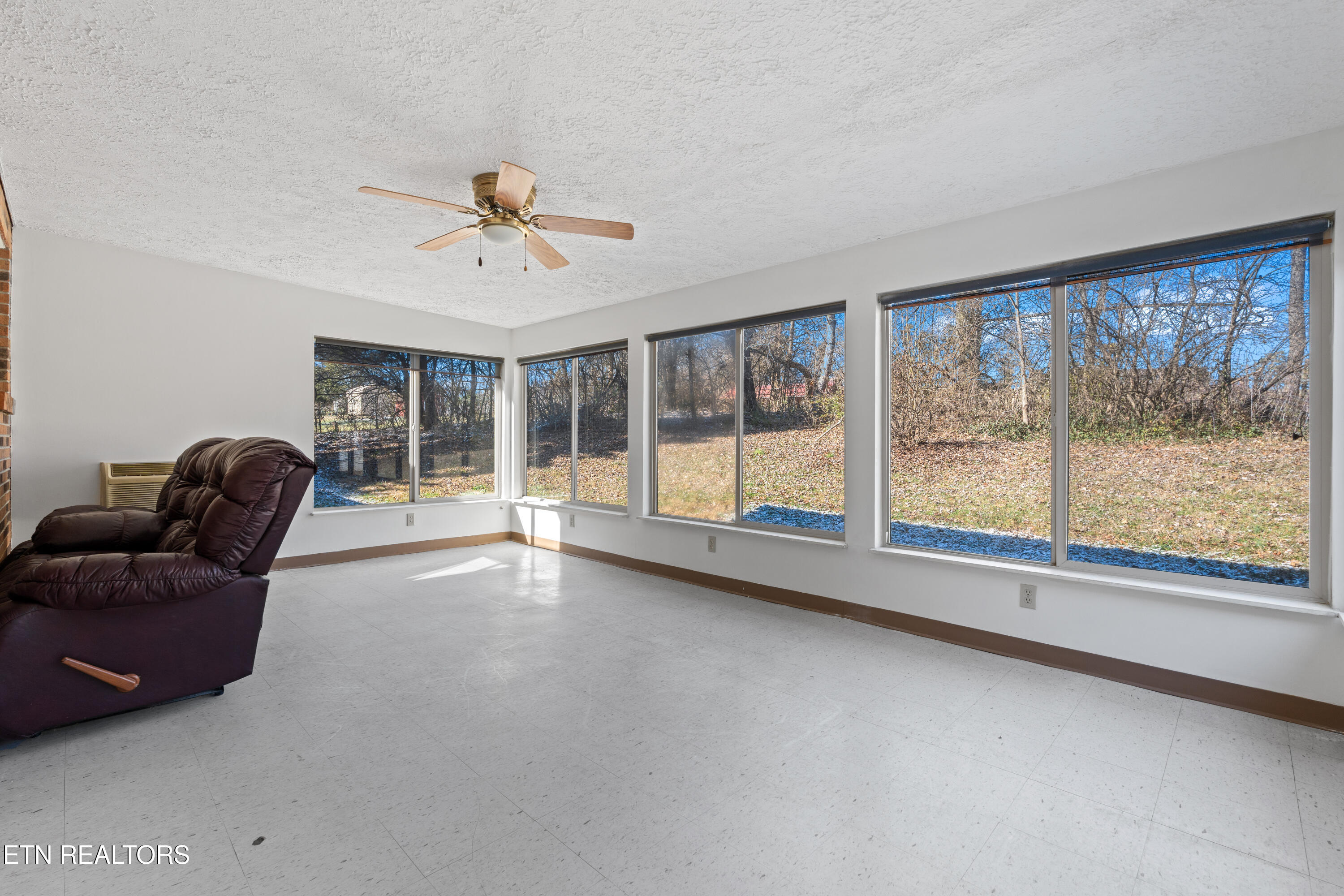 242 Mohawk Circle Seymour TN 37865