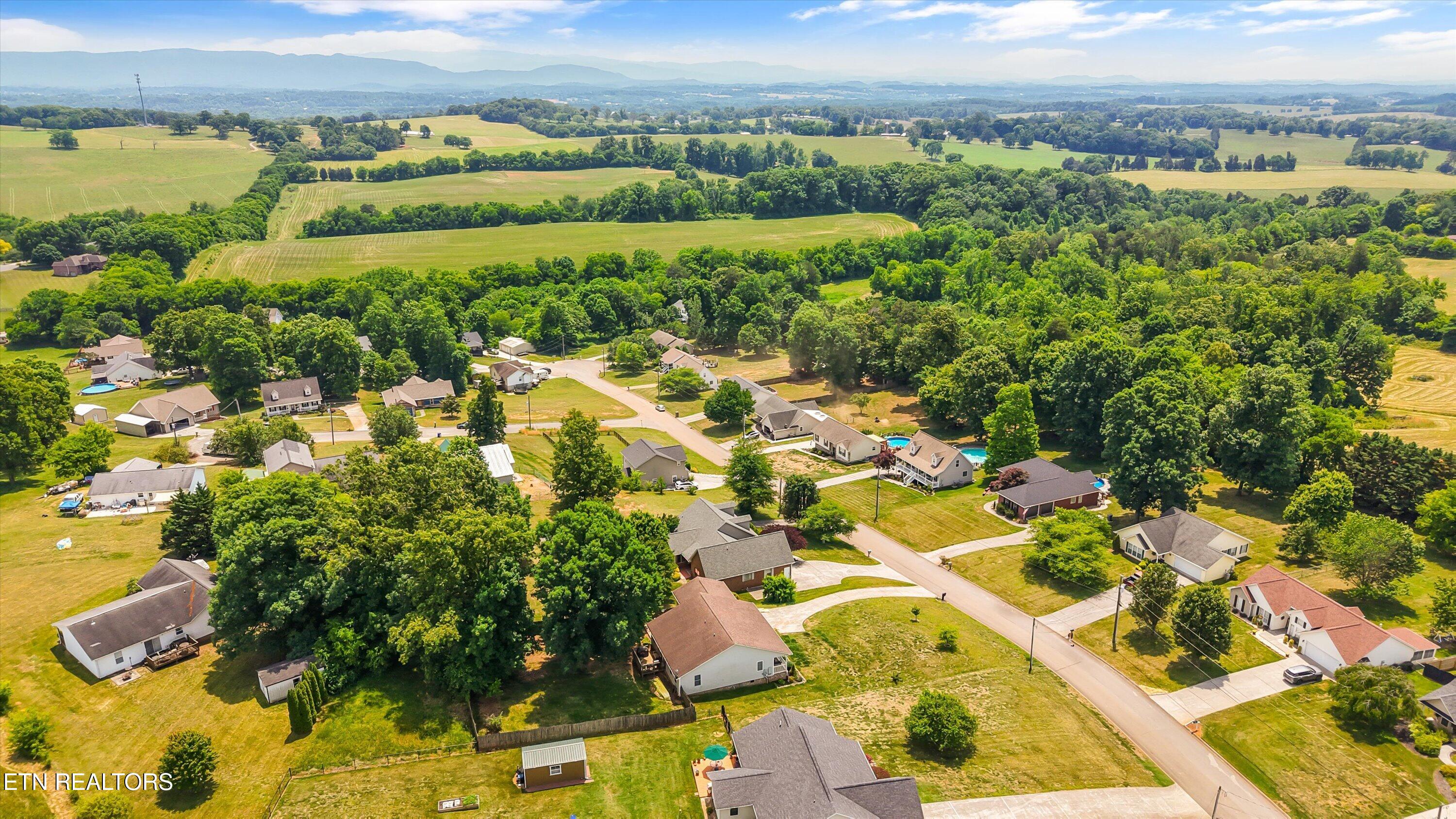 1432 Chessingham Drive Maryville TN 37801