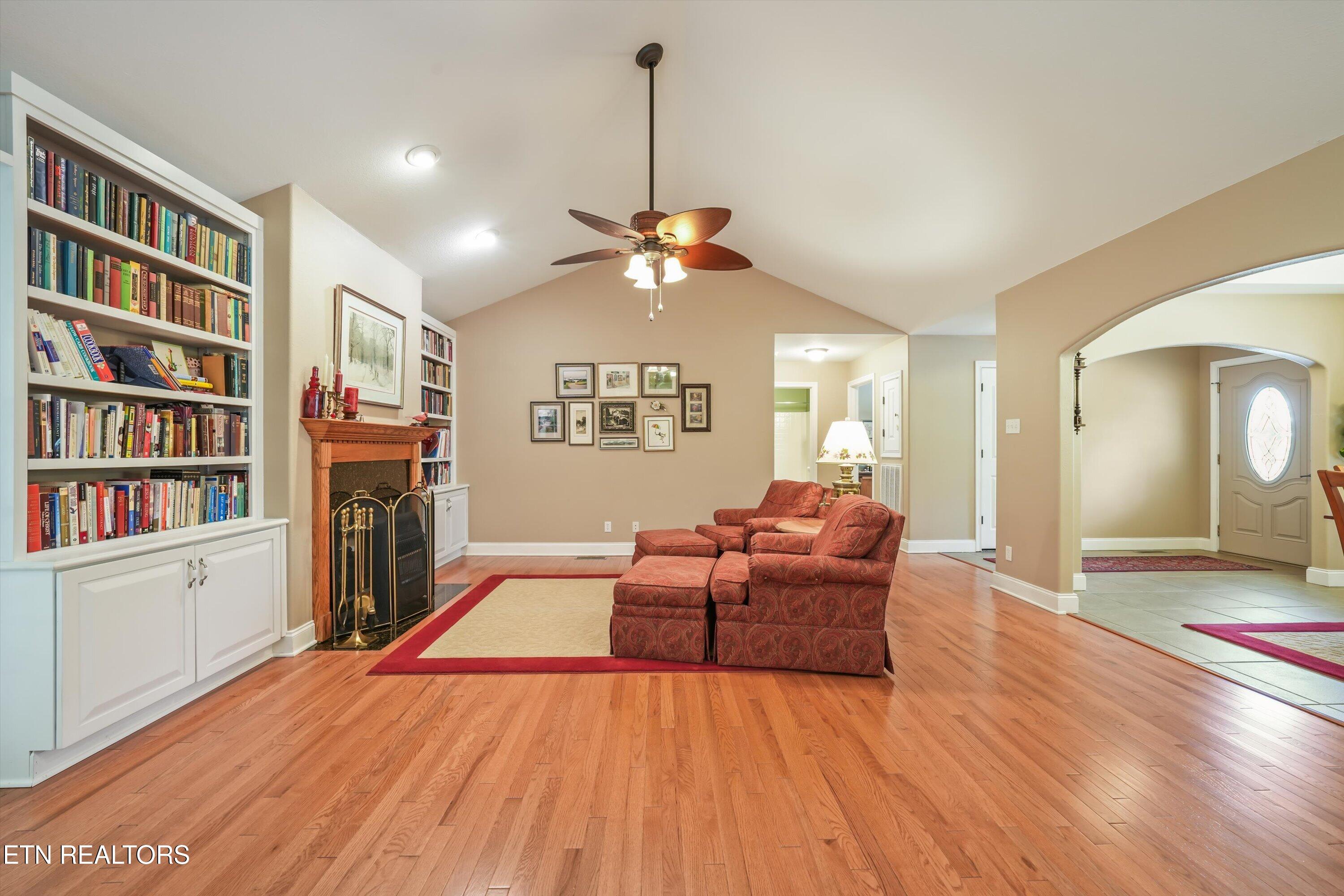 1432 Chessingham Drive Maryville TN 37801