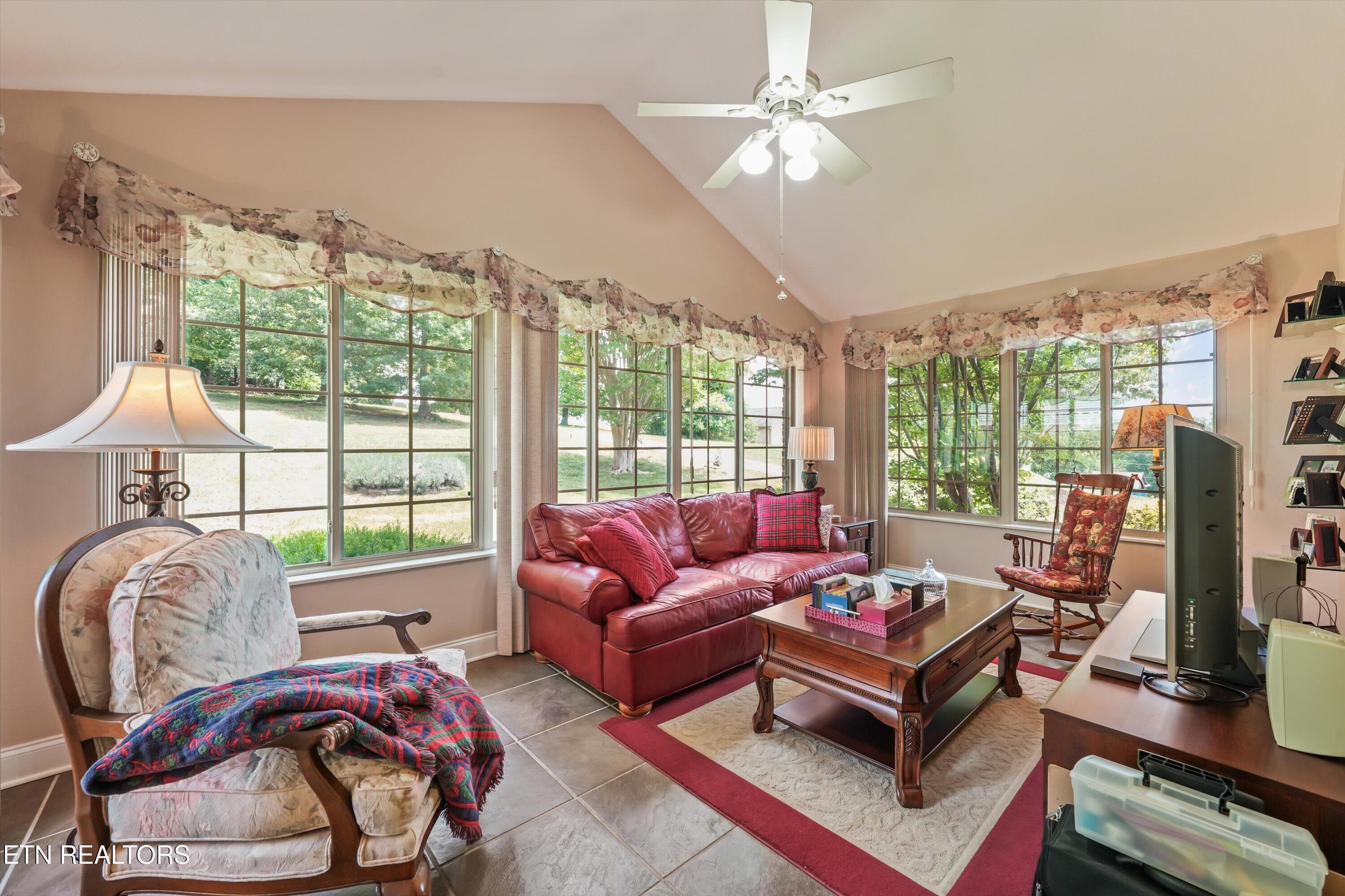 1432 Chessingham Drive Maryville TN 37801