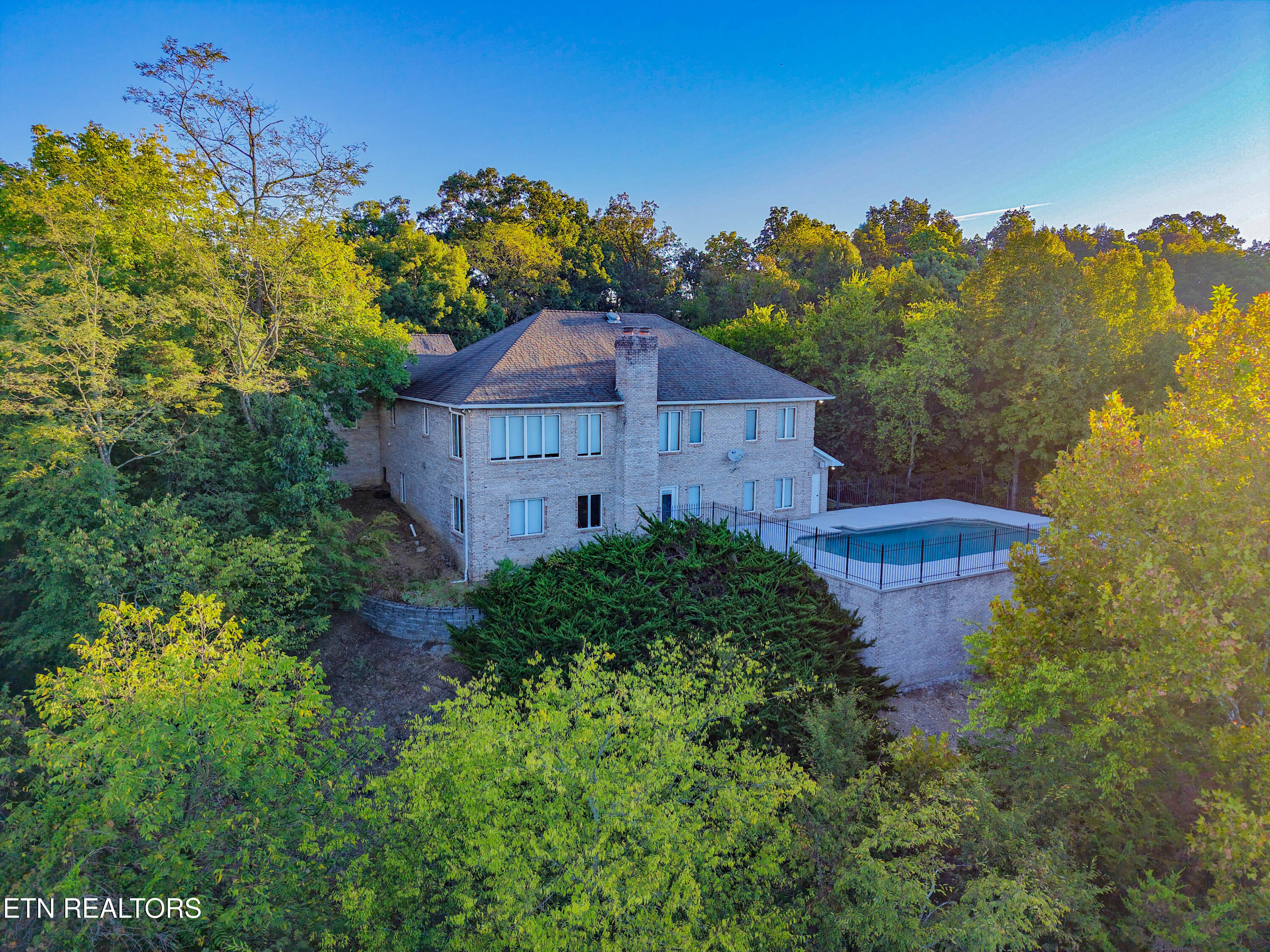 310 Teague Sevierville TN 37862