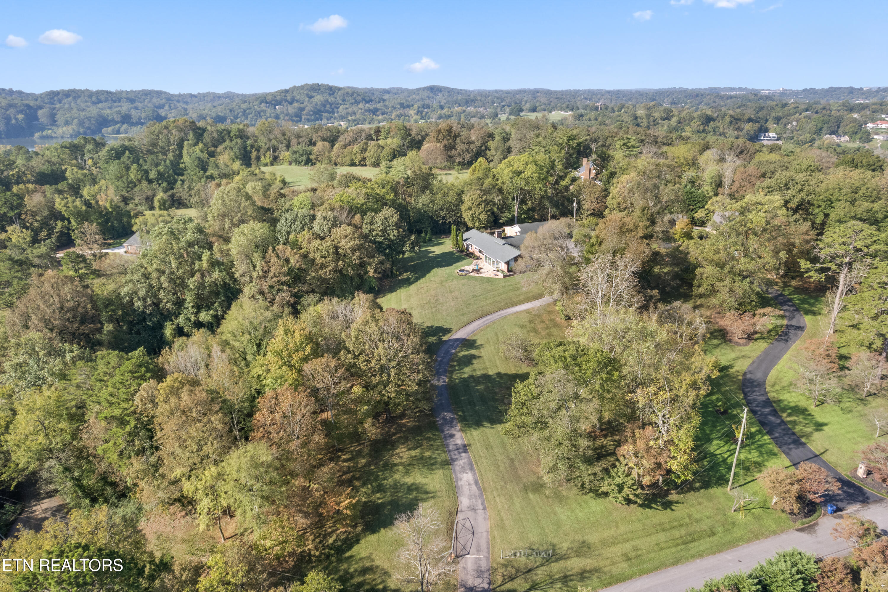 3515 Blow Drive Knoxville TN 37920
