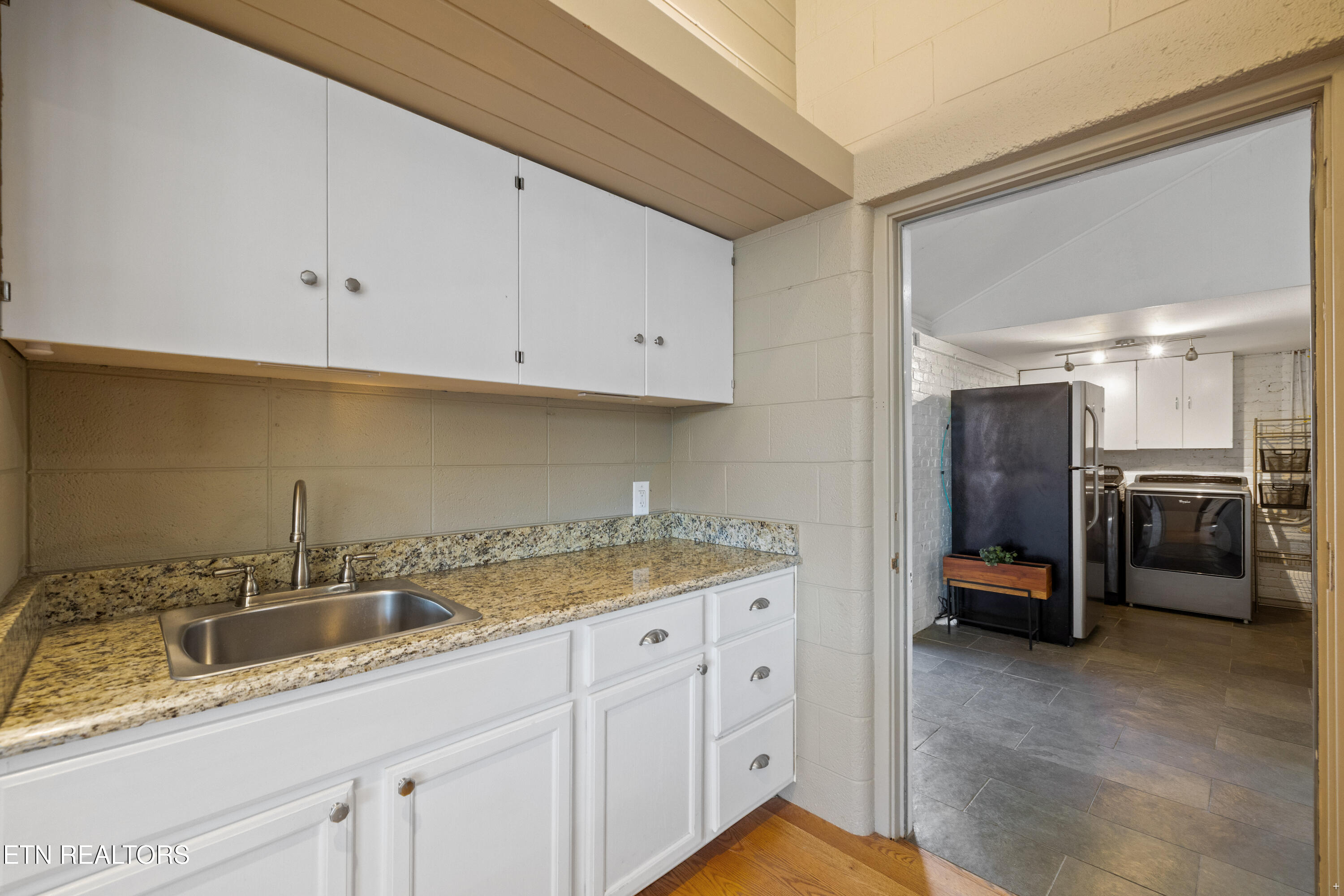 3515 Blow Drive Knoxville TN 37920