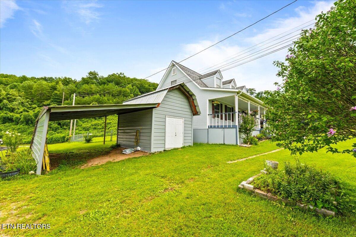 219 Patty Hill Road Caryville TN 37714
