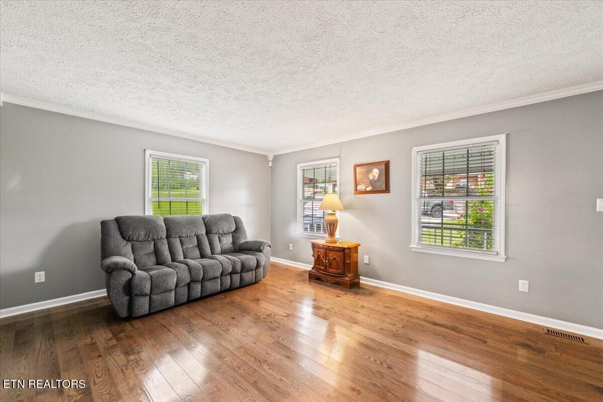 219 Patty Hill Road Caryville TN 37714