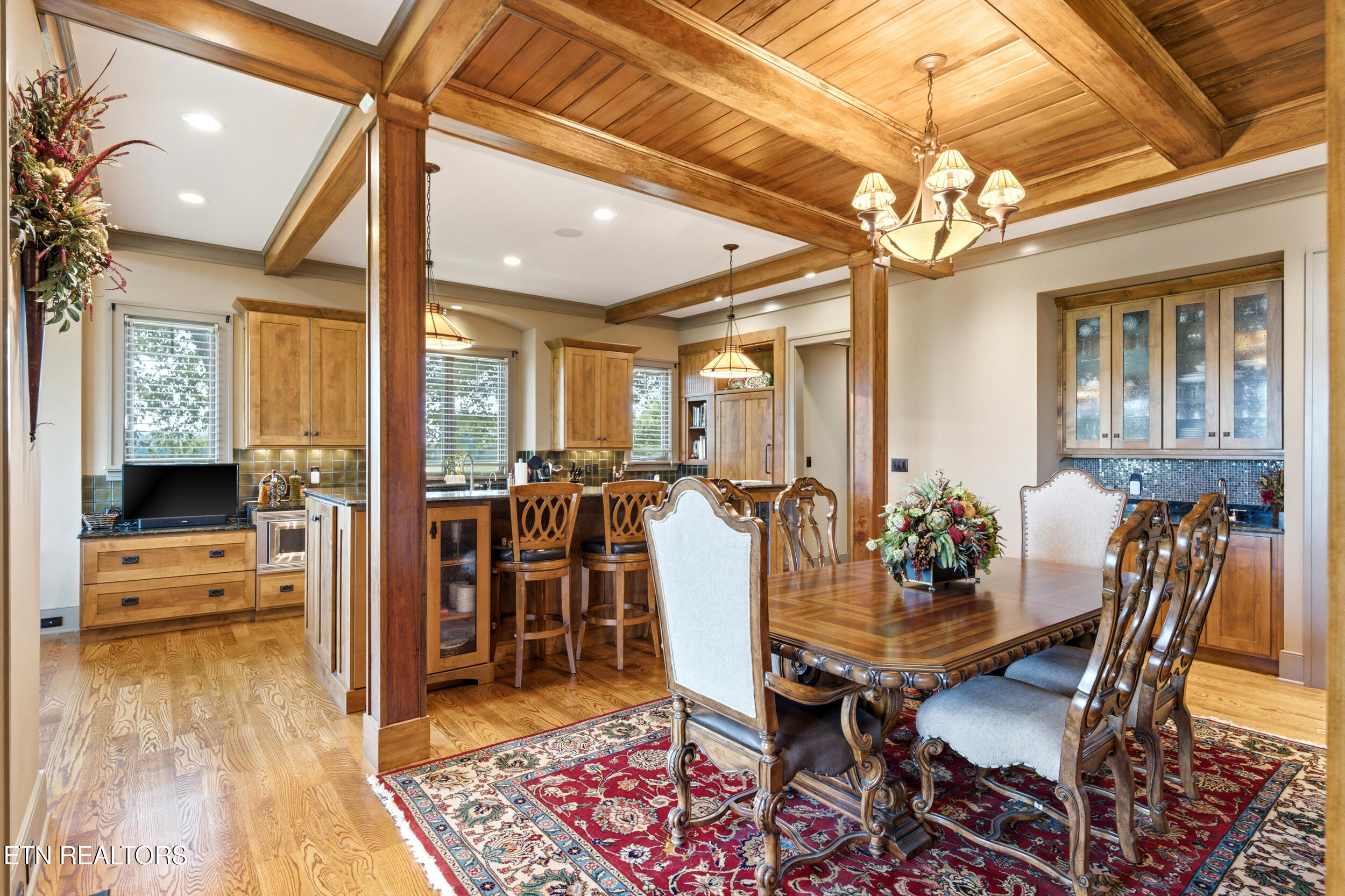593 Old Barn Lane Loudon TN 37774