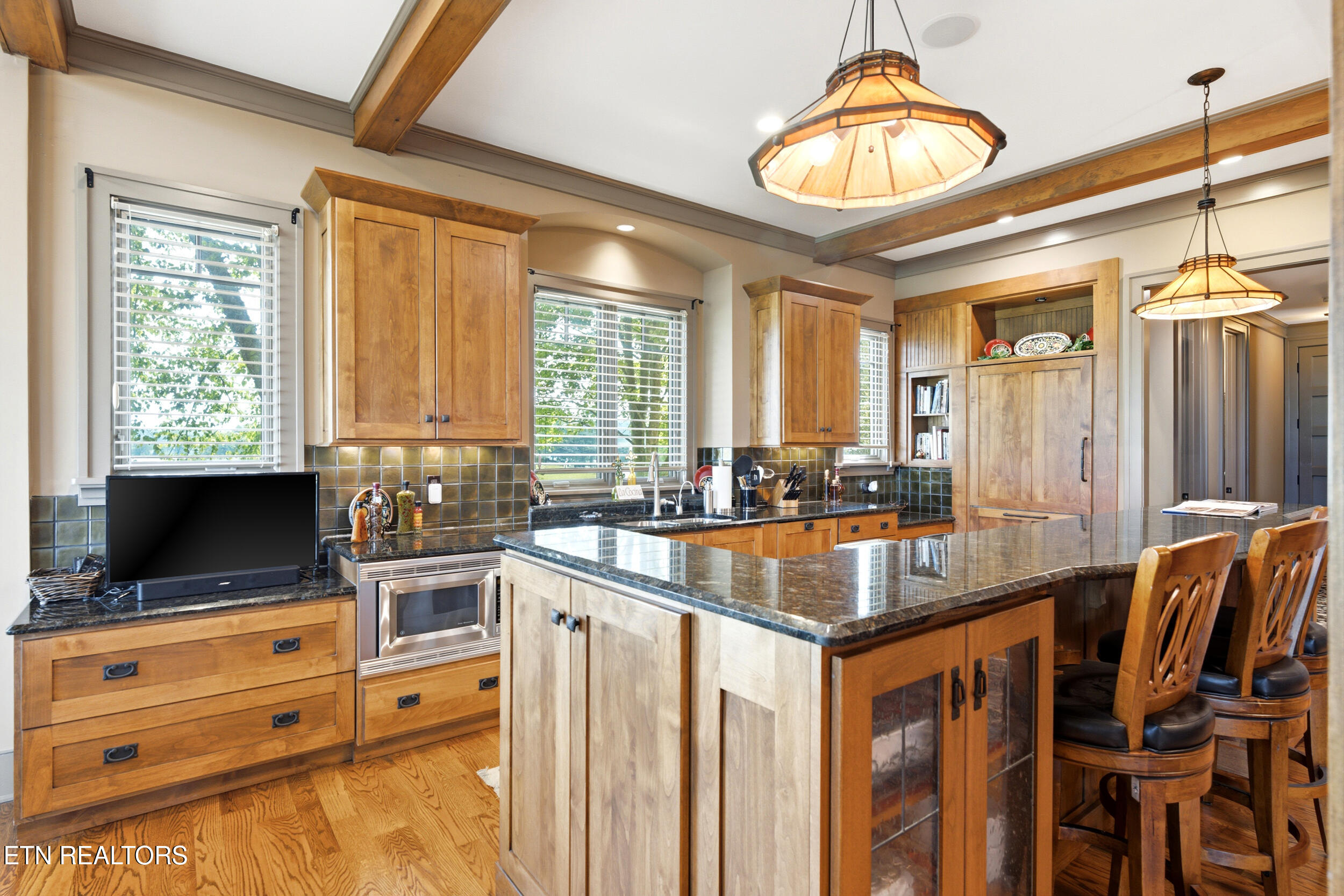 593 Old Barn Lane Loudon TN 37774