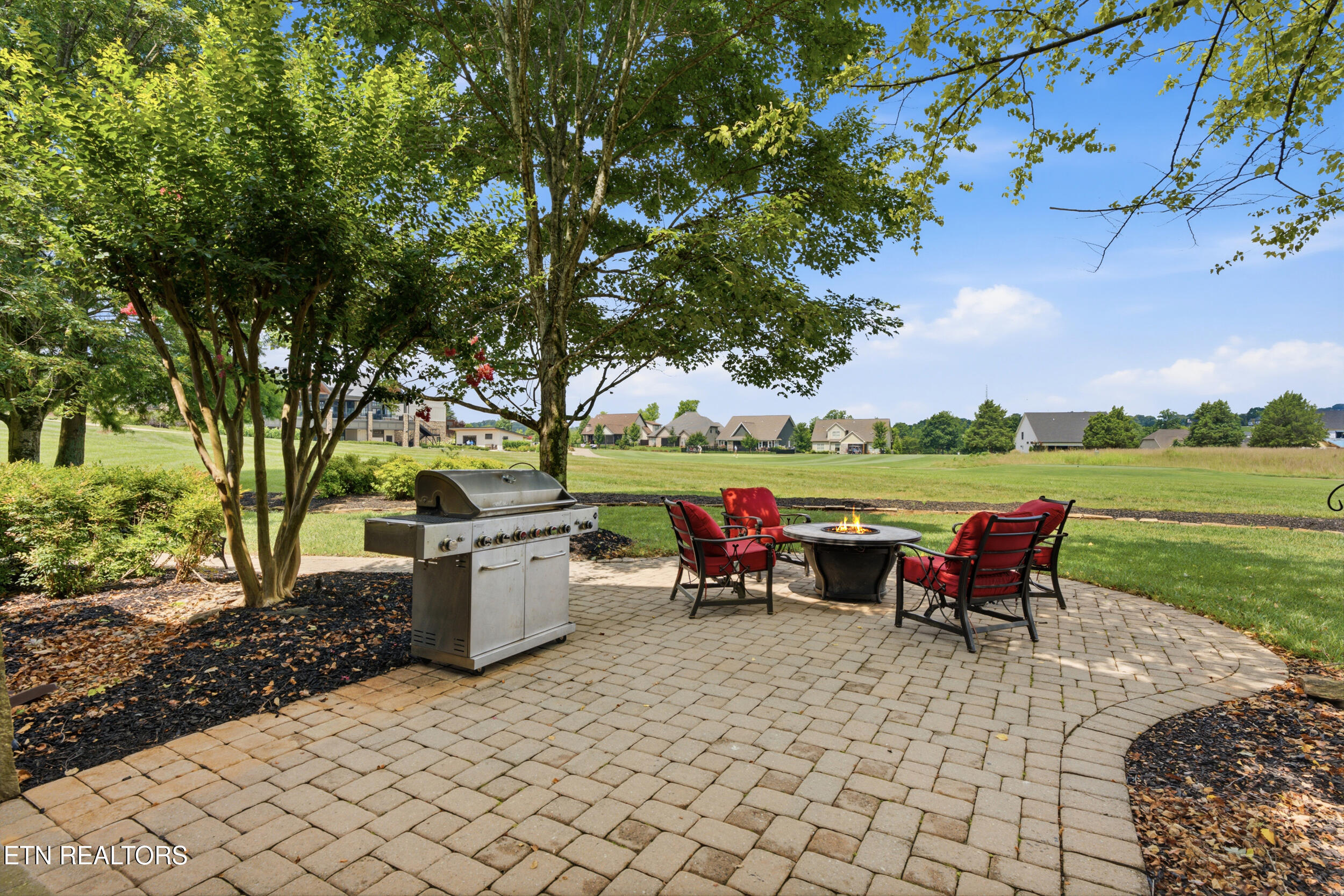 593 Old Barn Lane Loudon TN 37774