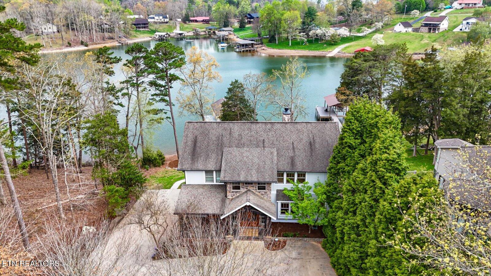302 Key Cove Road Spring City TN 37381