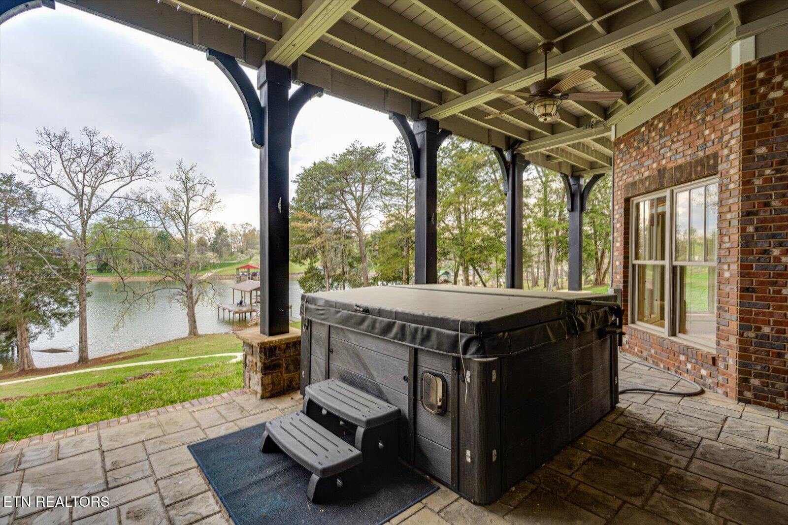 302 Key Cove Road Spring City TN 37381