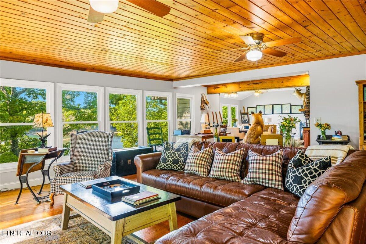 244 Lakeshore Drive Maynardville TN 37807