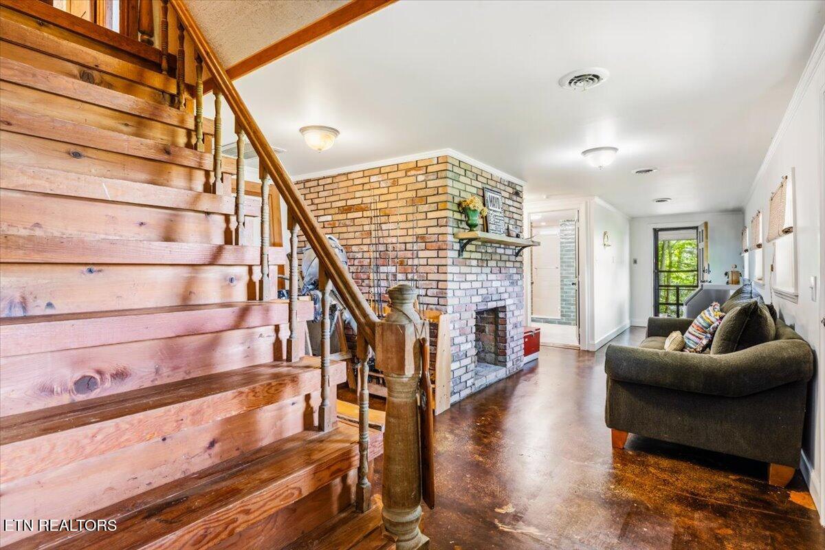 244 Lakeshore Drive Maynardville TN 37807