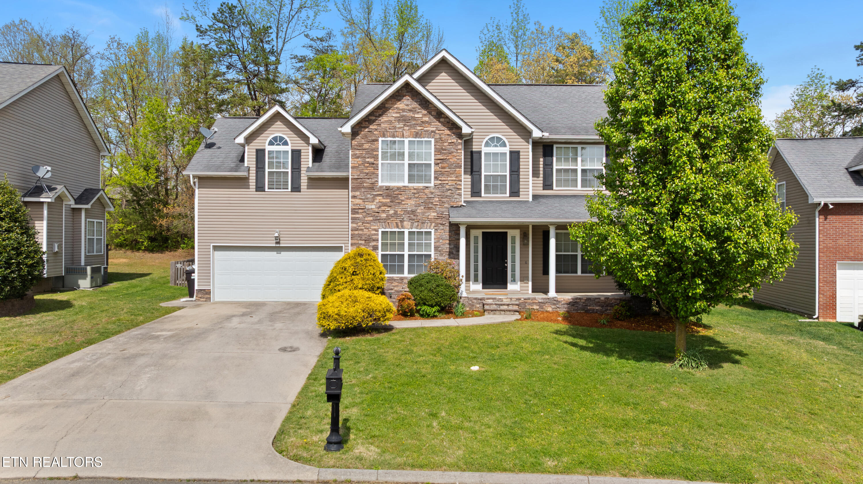 3418 Grassy Pointe Lane Knoxville TN 37931