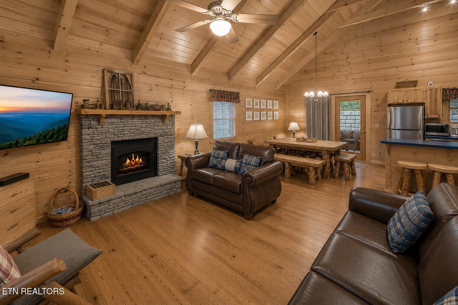 457 Hilltop Road Gatlinburg TN 37738
