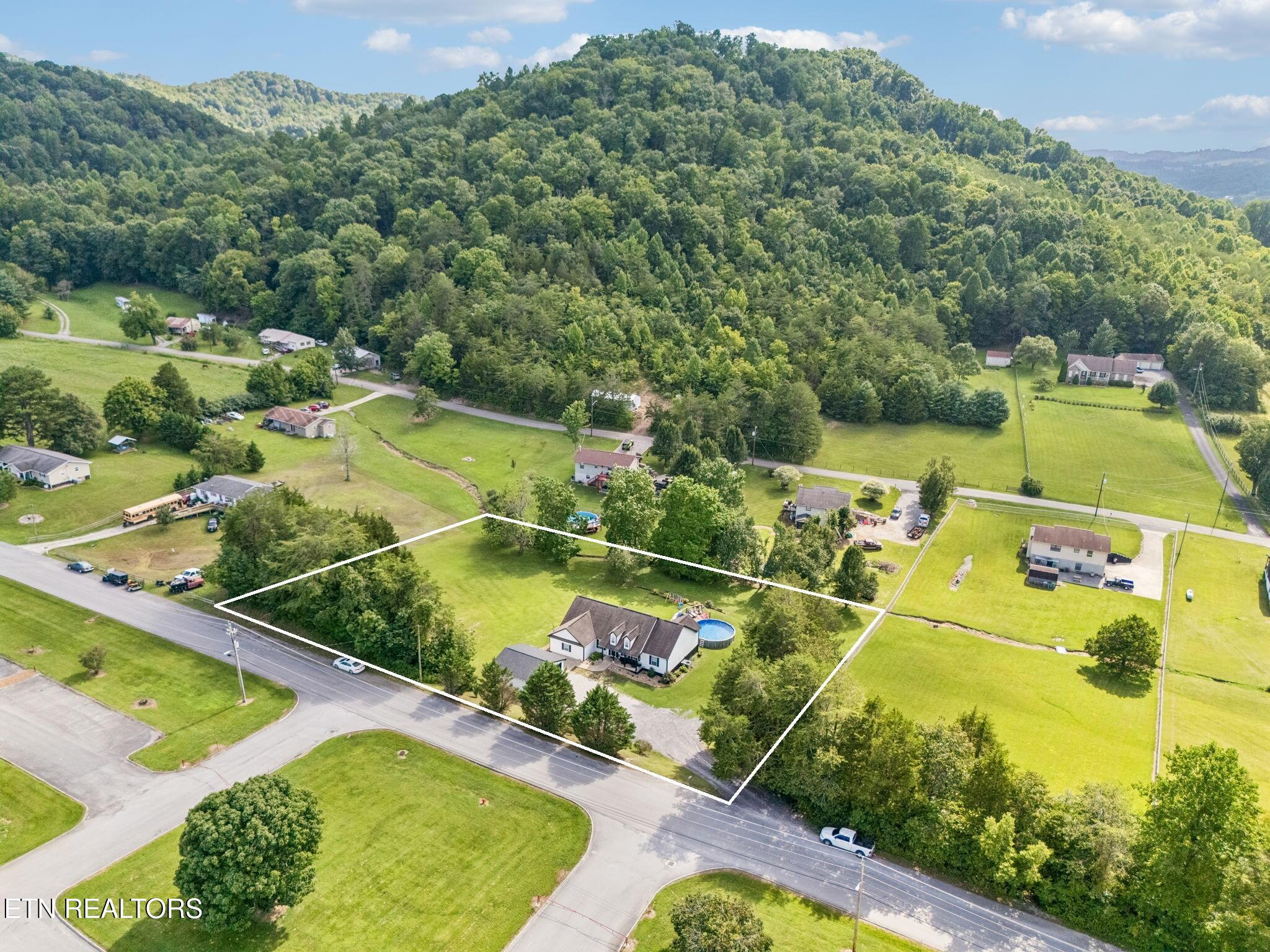 172 Richardson Way Maynardville TN 37807