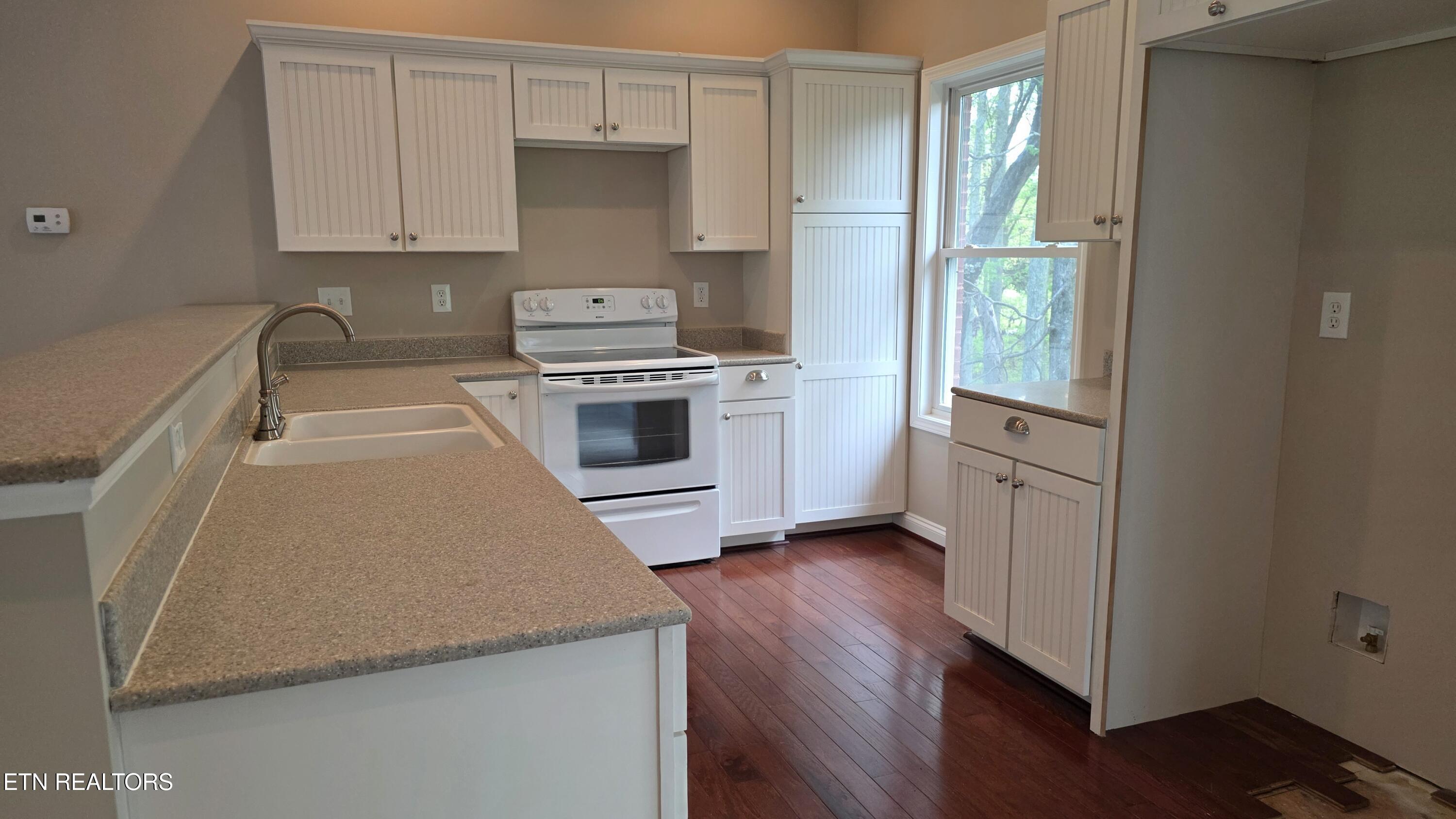 3728 Windstream Drive Friendsville TN 37737