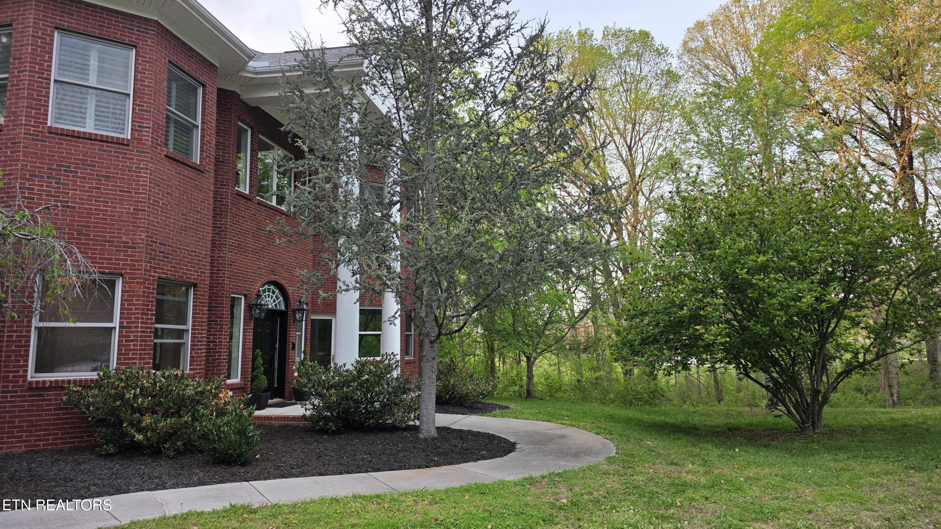 3728 Windstream Drive Friendsville TN 37737