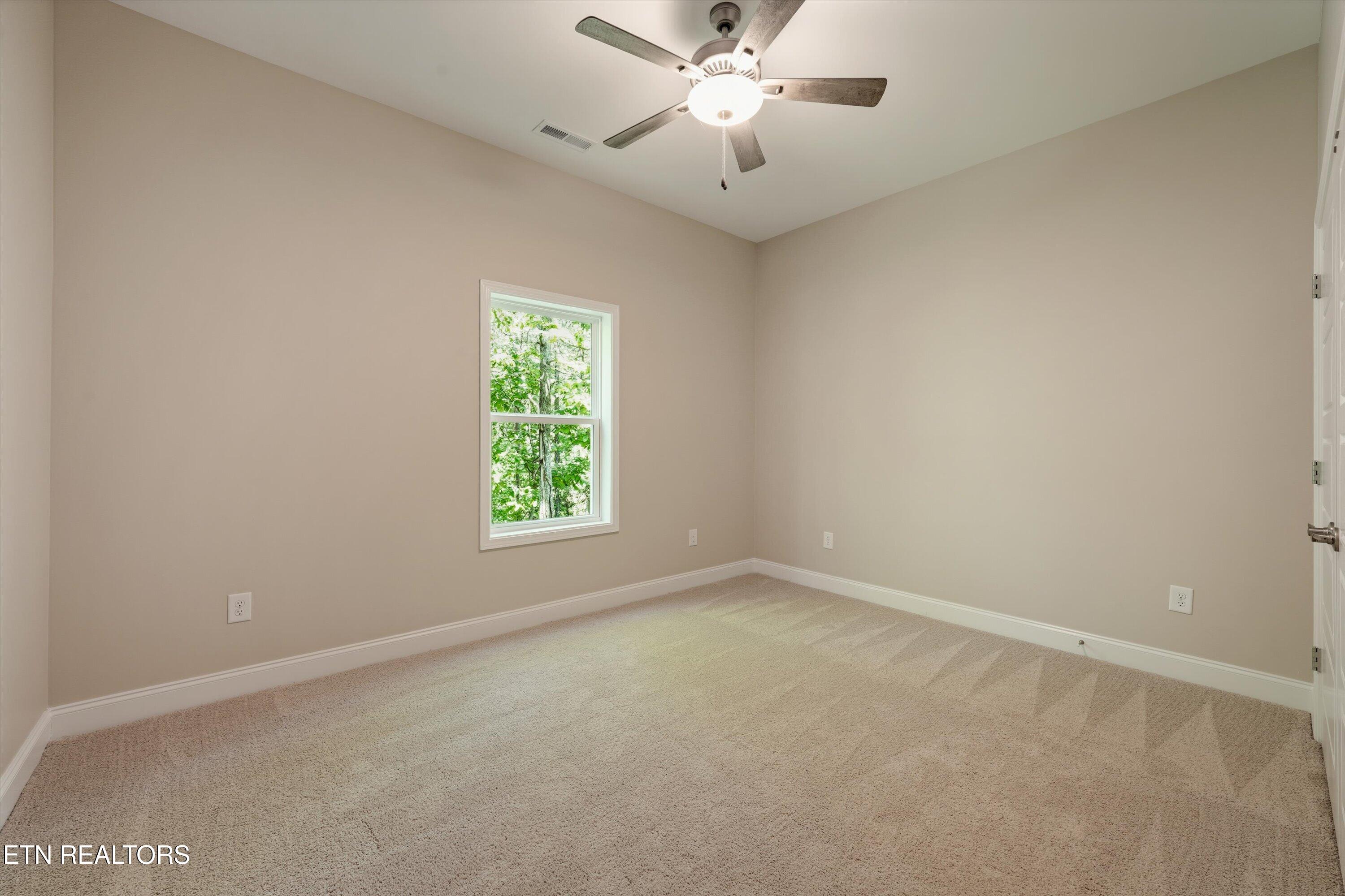 1632 Green Meadows Lane Lenoir City TN 37771