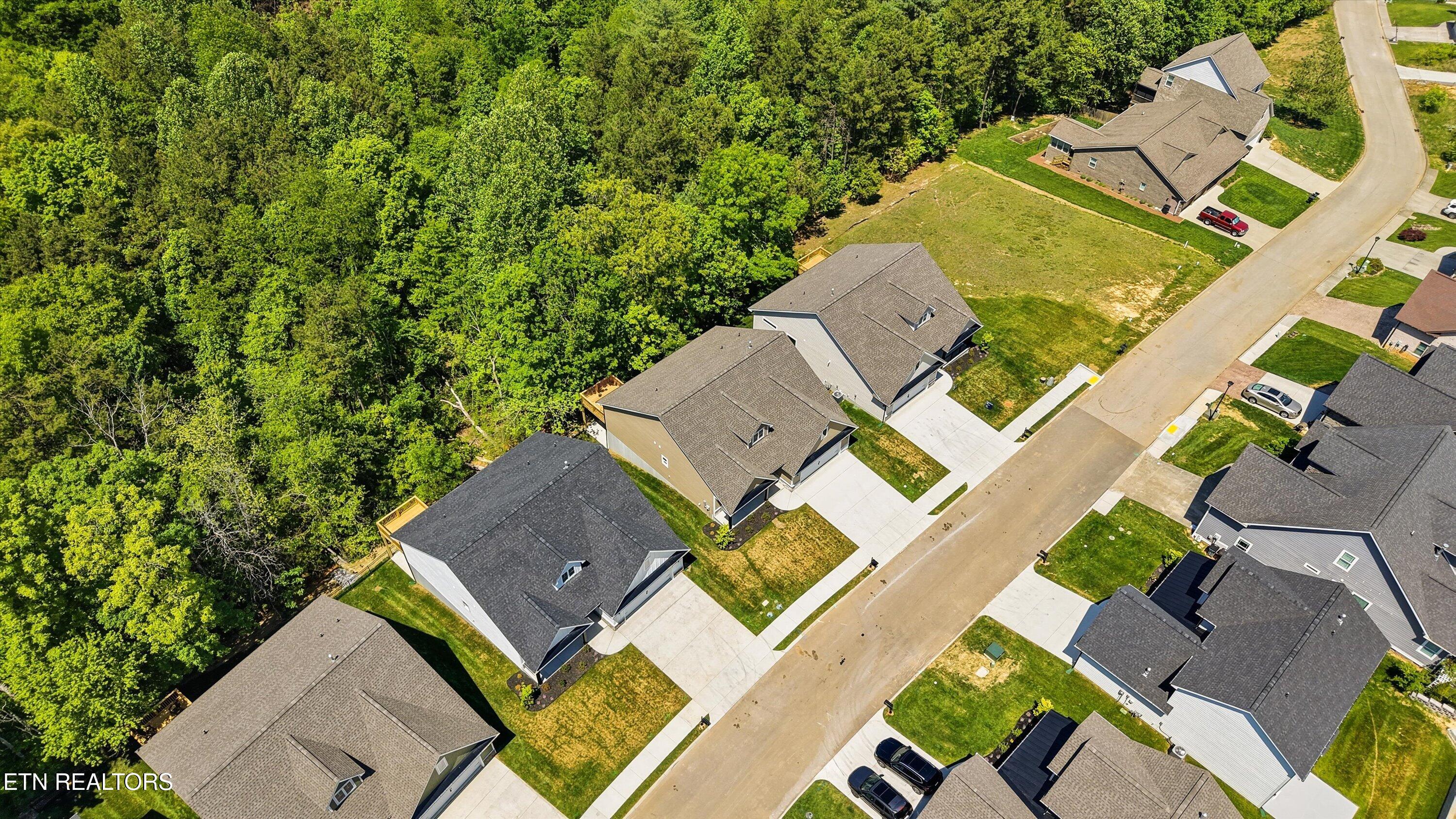 1632 Green Meadows Lane Lenoir City TN 37771