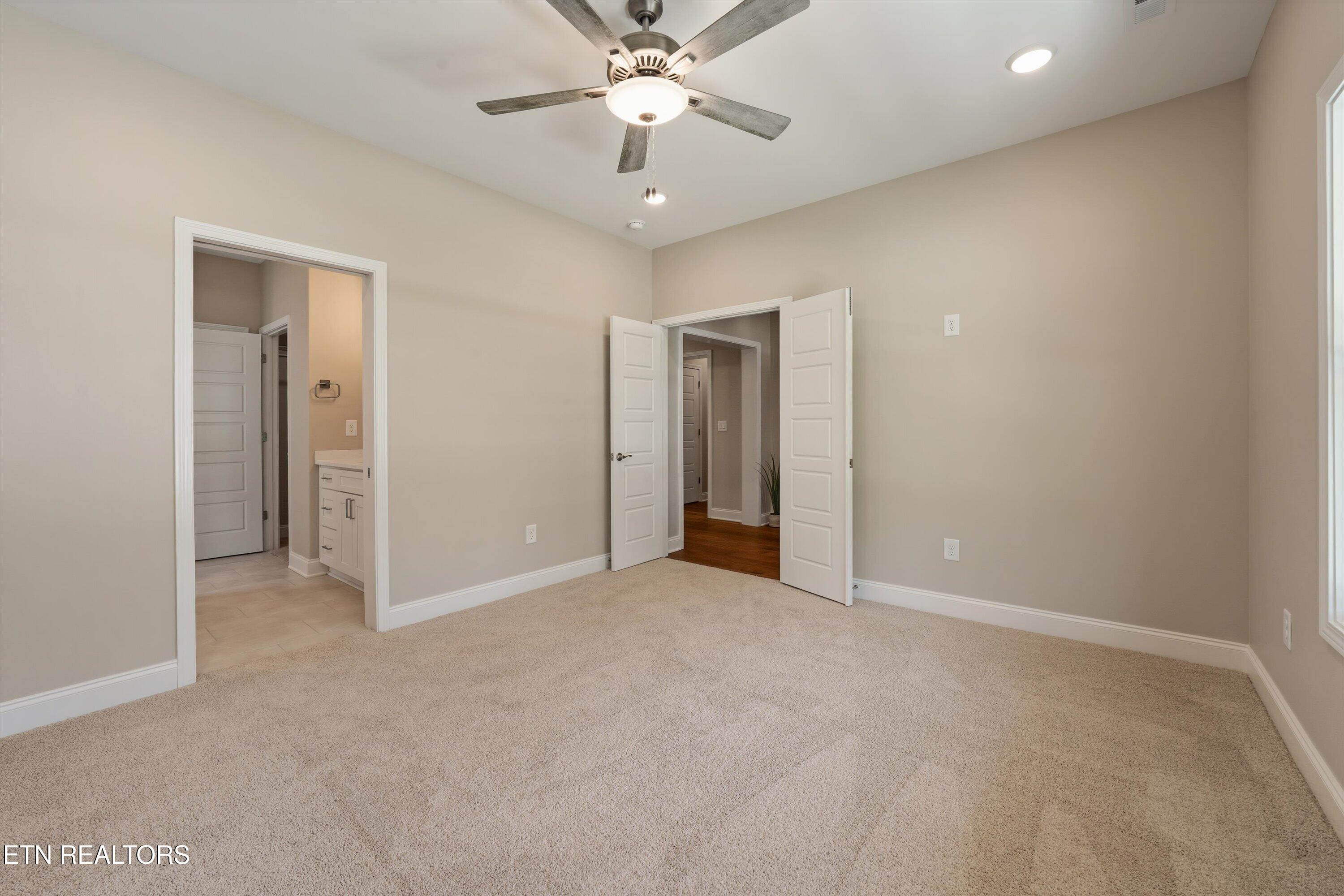 1632 Green Meadows Lane Lenoir City TN 37771