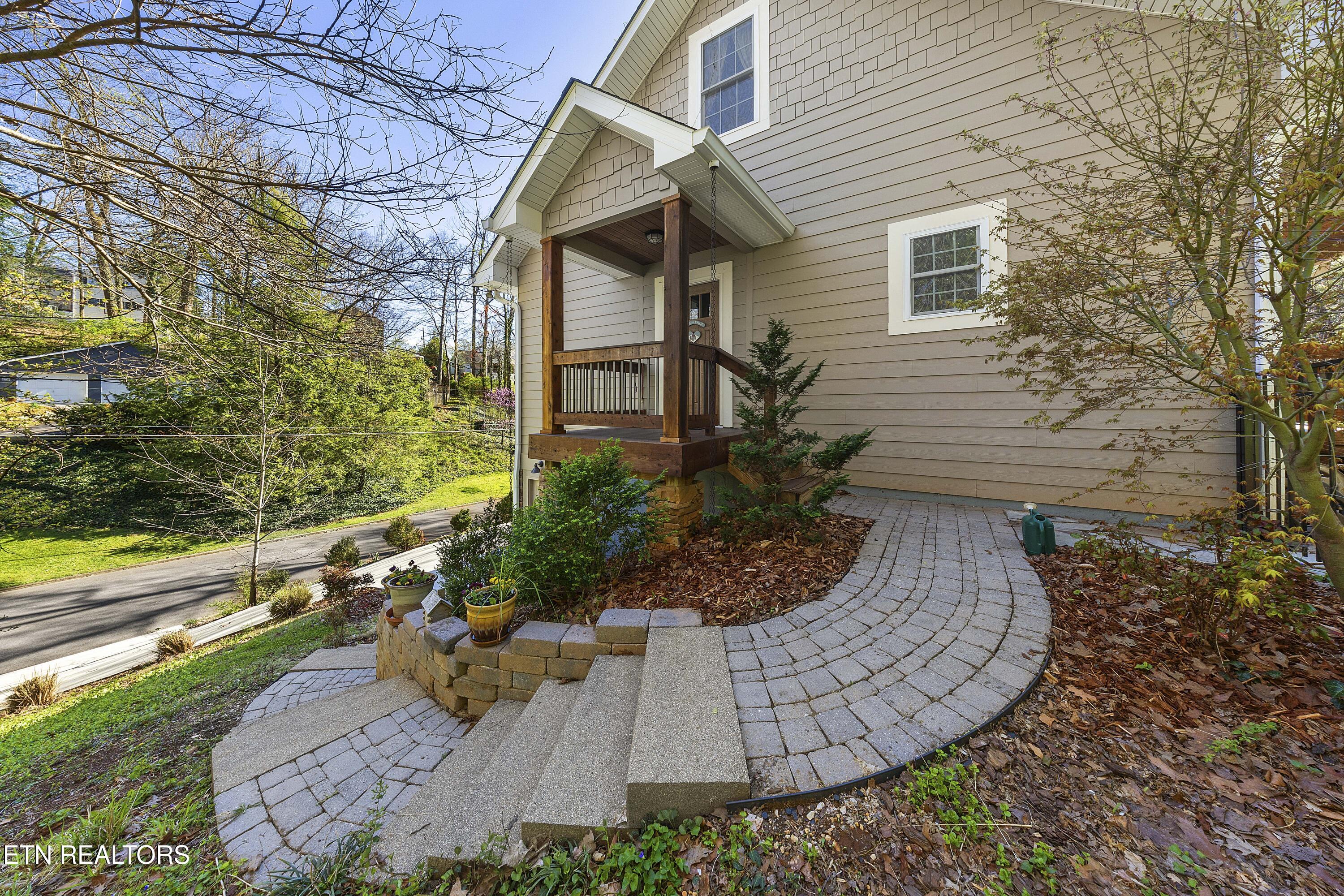 4237 Hiawatha Drive Knoxville TN 37919