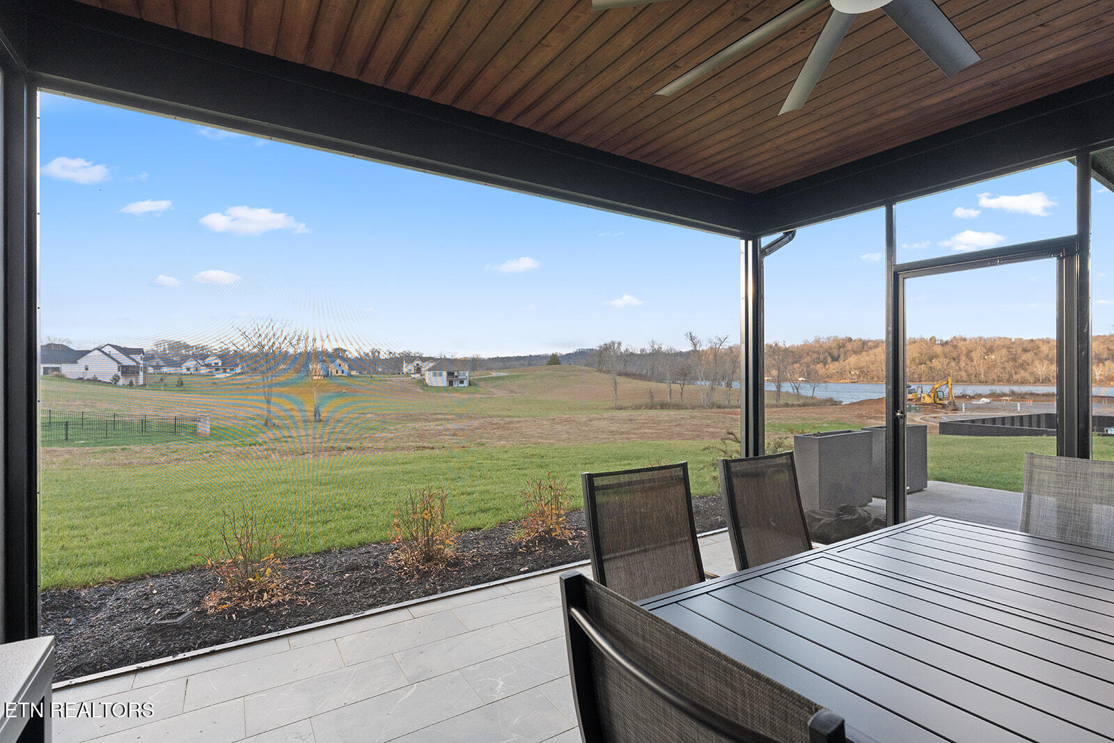 179 Island Circle Loudon TN 37774