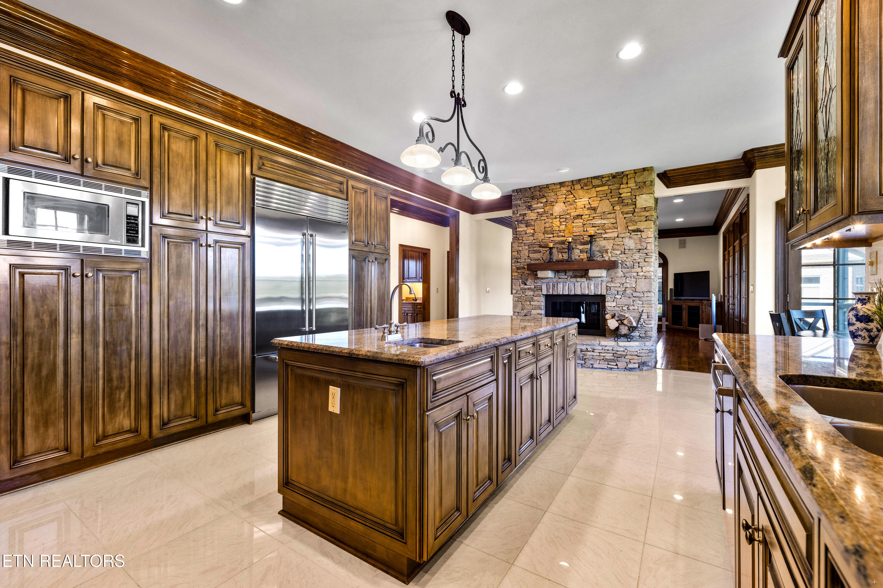 859 Rarity Bay Parkway Vonore TN 37885