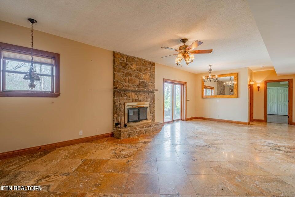 166 Canterbury Drive Crossville TN 38558