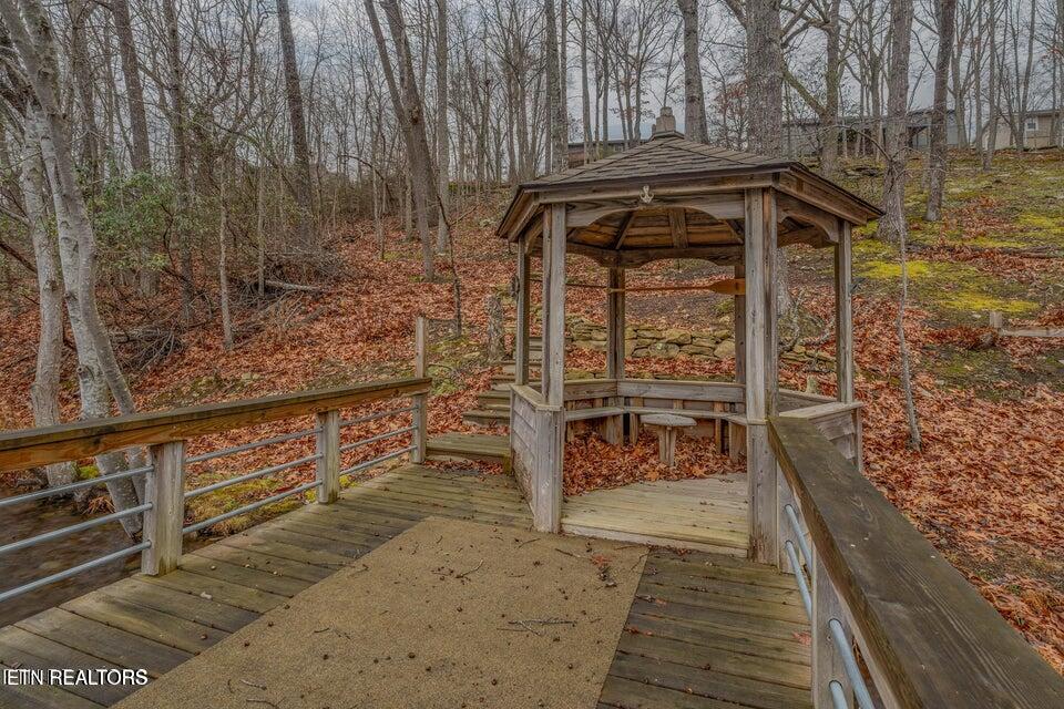 166 Canterbury Drive Crossville TN 38558
