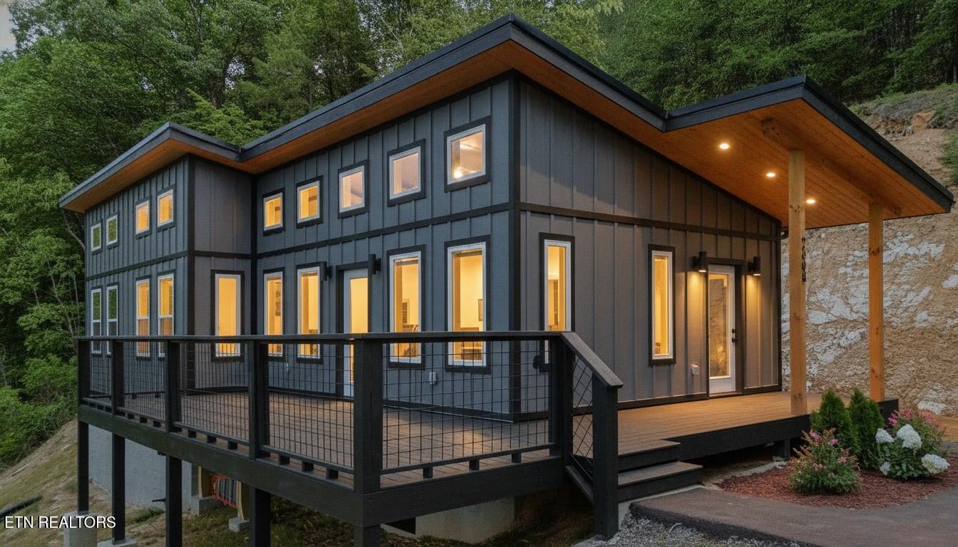 2608 Mountain Boulevard Sevierville TN 37876