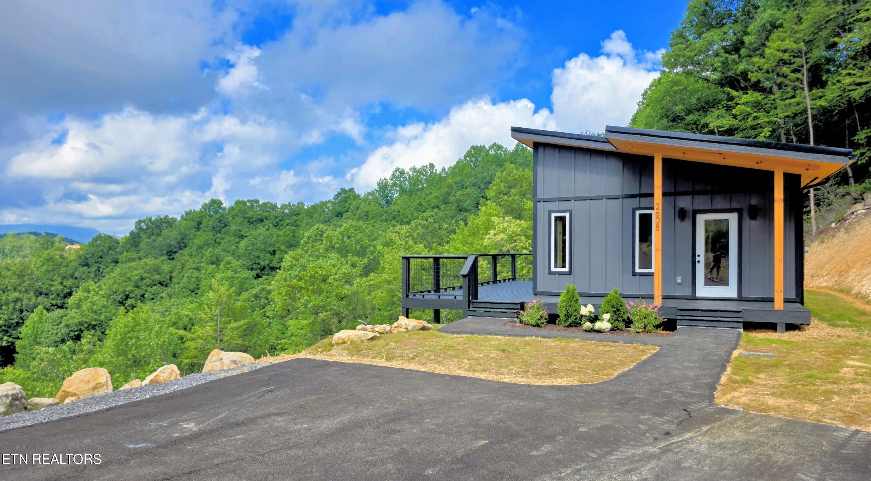 2608 Mountain Boulevard Sevierville TN 37876