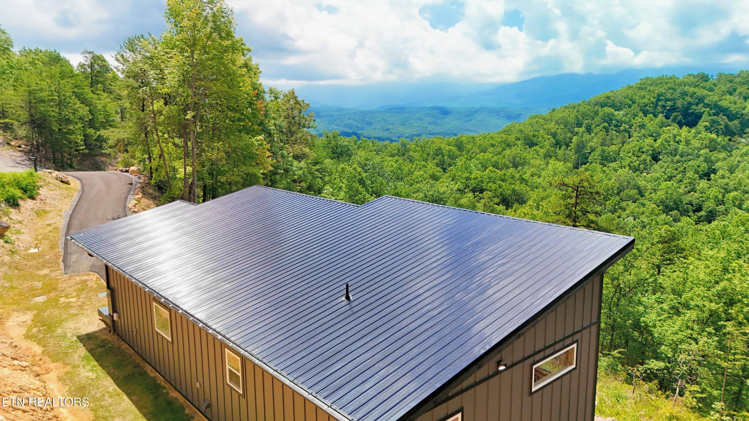 2608 Mountain Boulevard Sevierville TN 37876