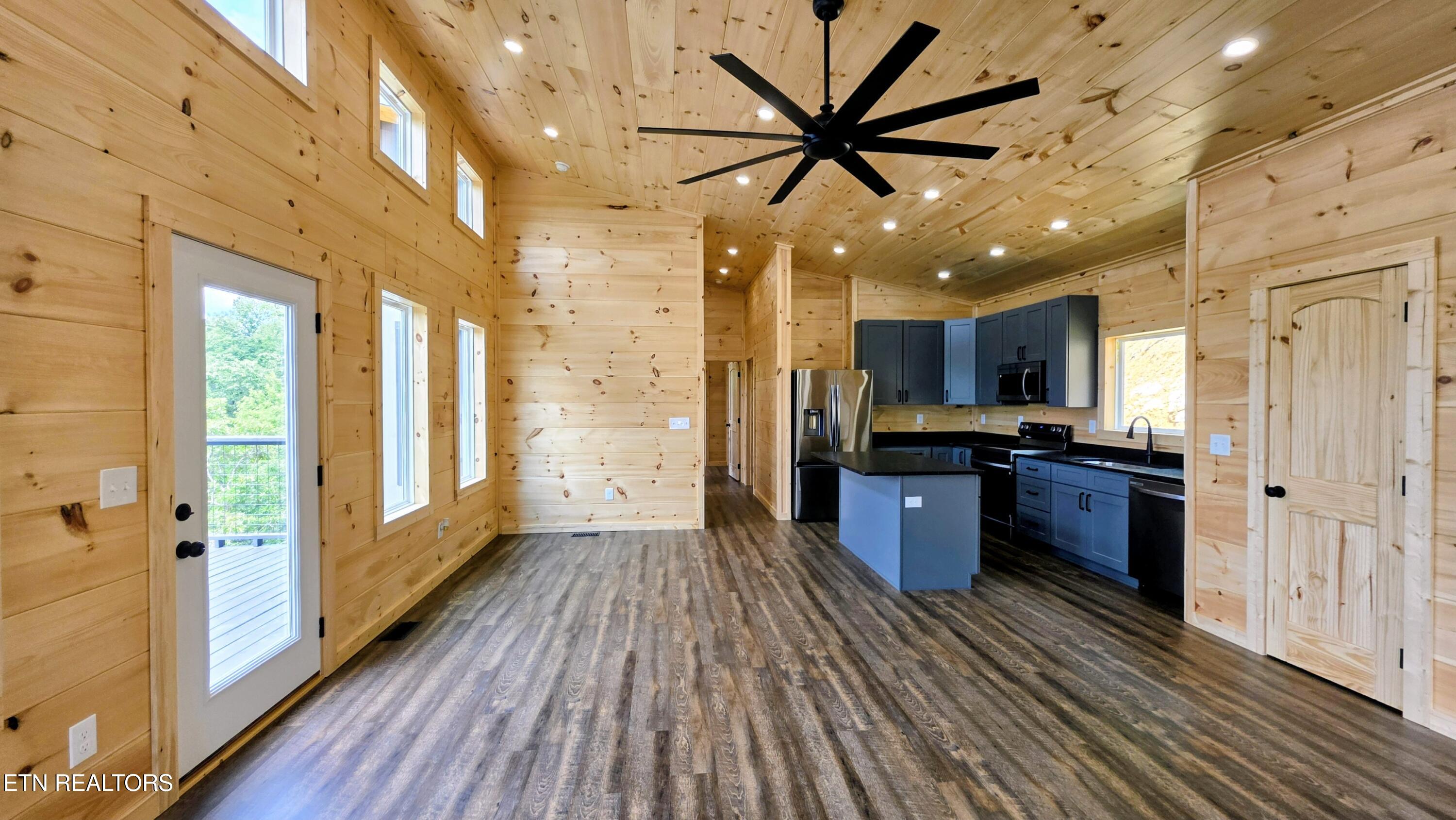 2608 Mountain Boulevard Sevierville TN 37876