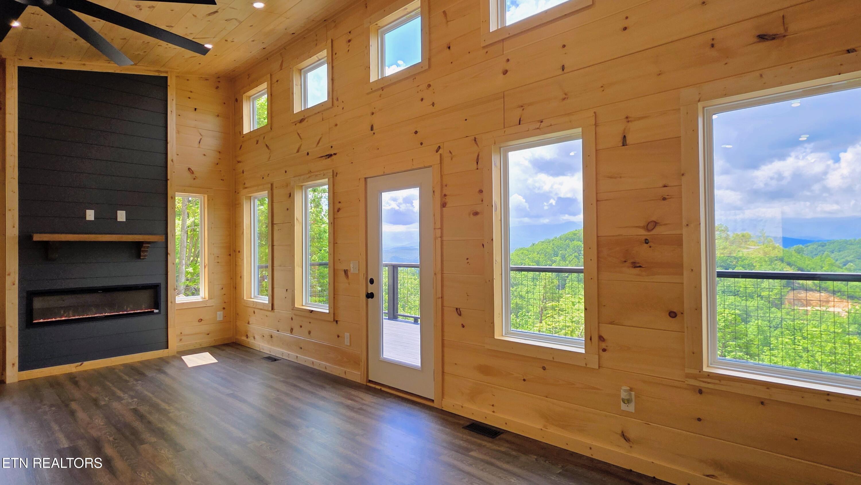 2608 Mountain Boulevard Sevierville TN 37876