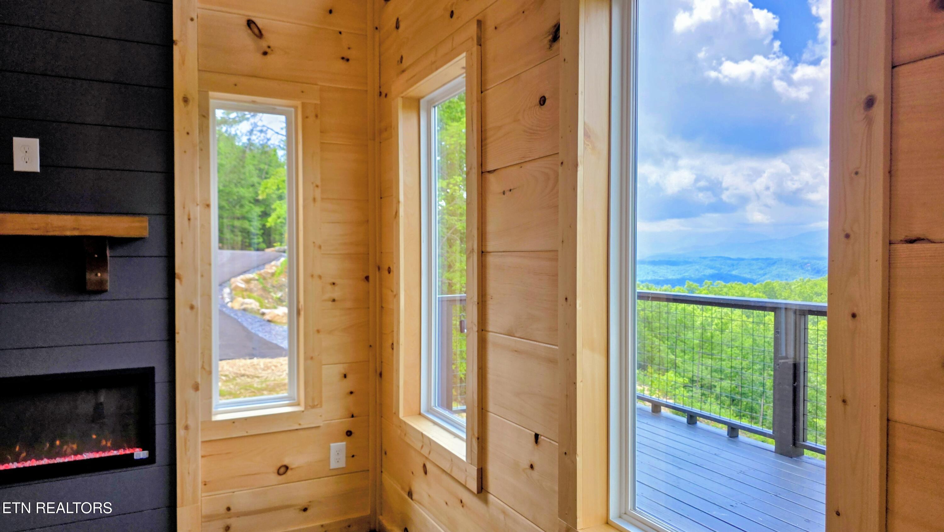 2608 Mountain Boulevard Sevierville TN 37876