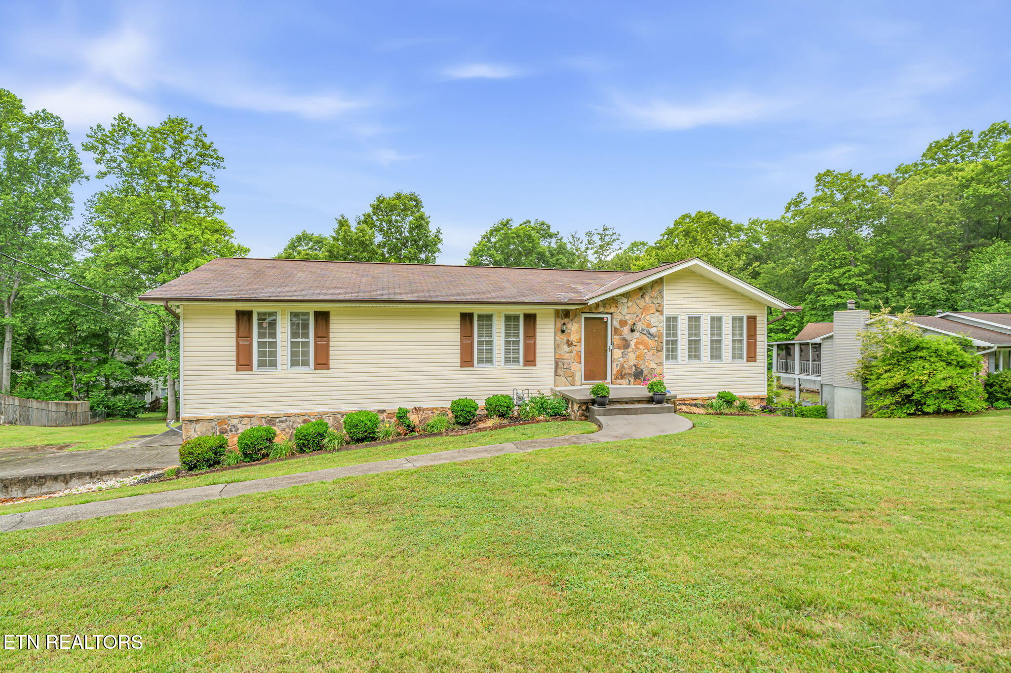 7921 Blueberry Road Powell TN 37849