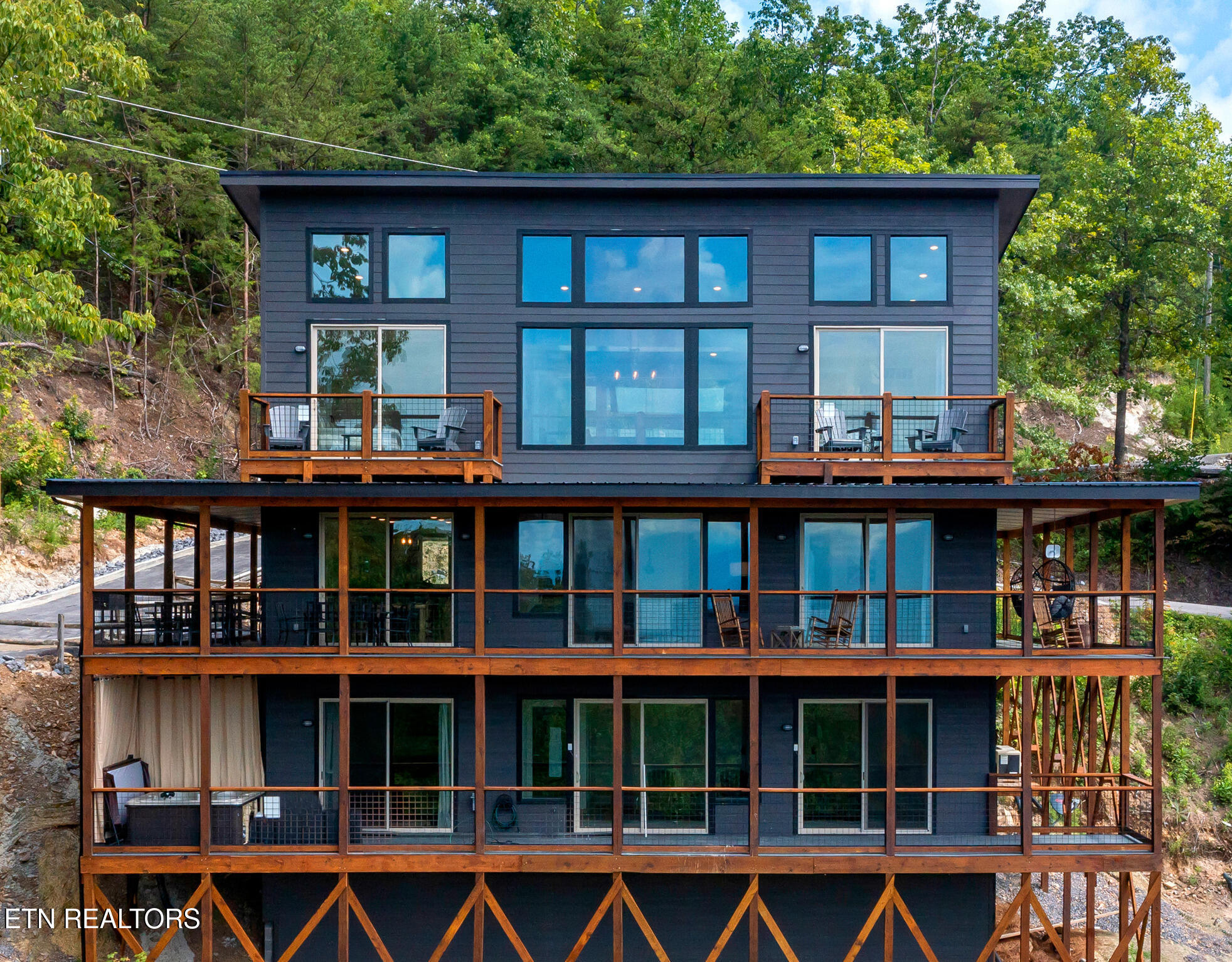 875 Shell Mountain Road Sevierville TN 37876
