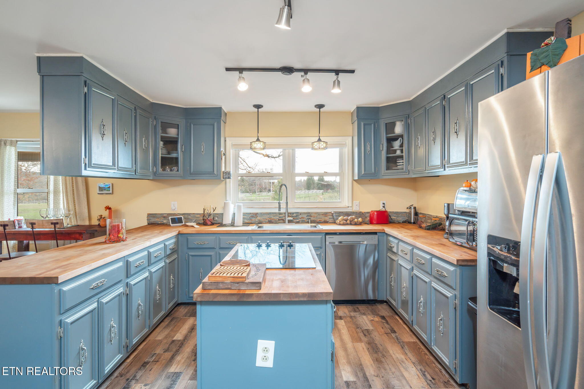 4050 Lowes Ferry Road Louisville TN 37777