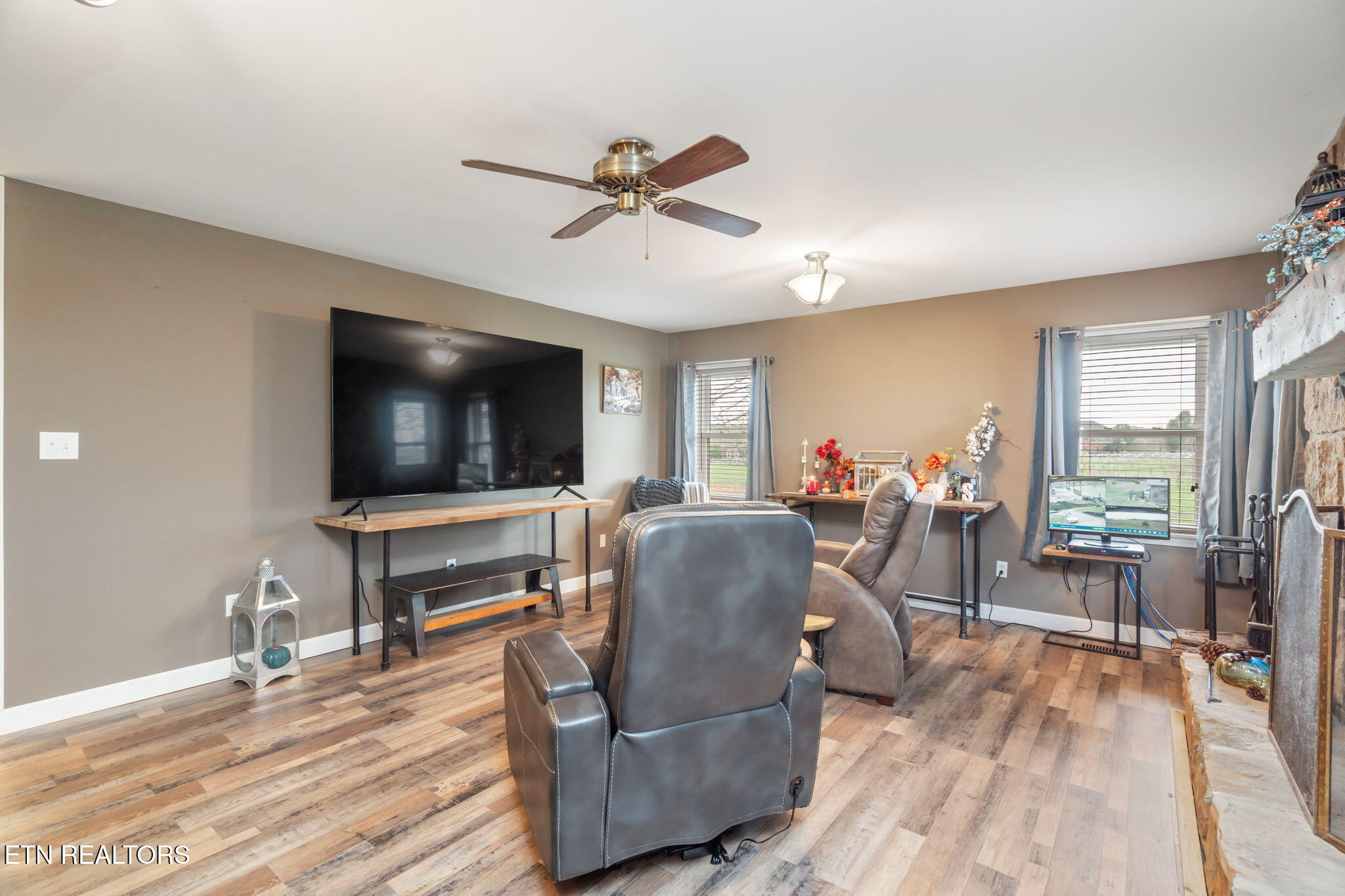 4050 Lowes Ferry Road Louisville TN 37777
