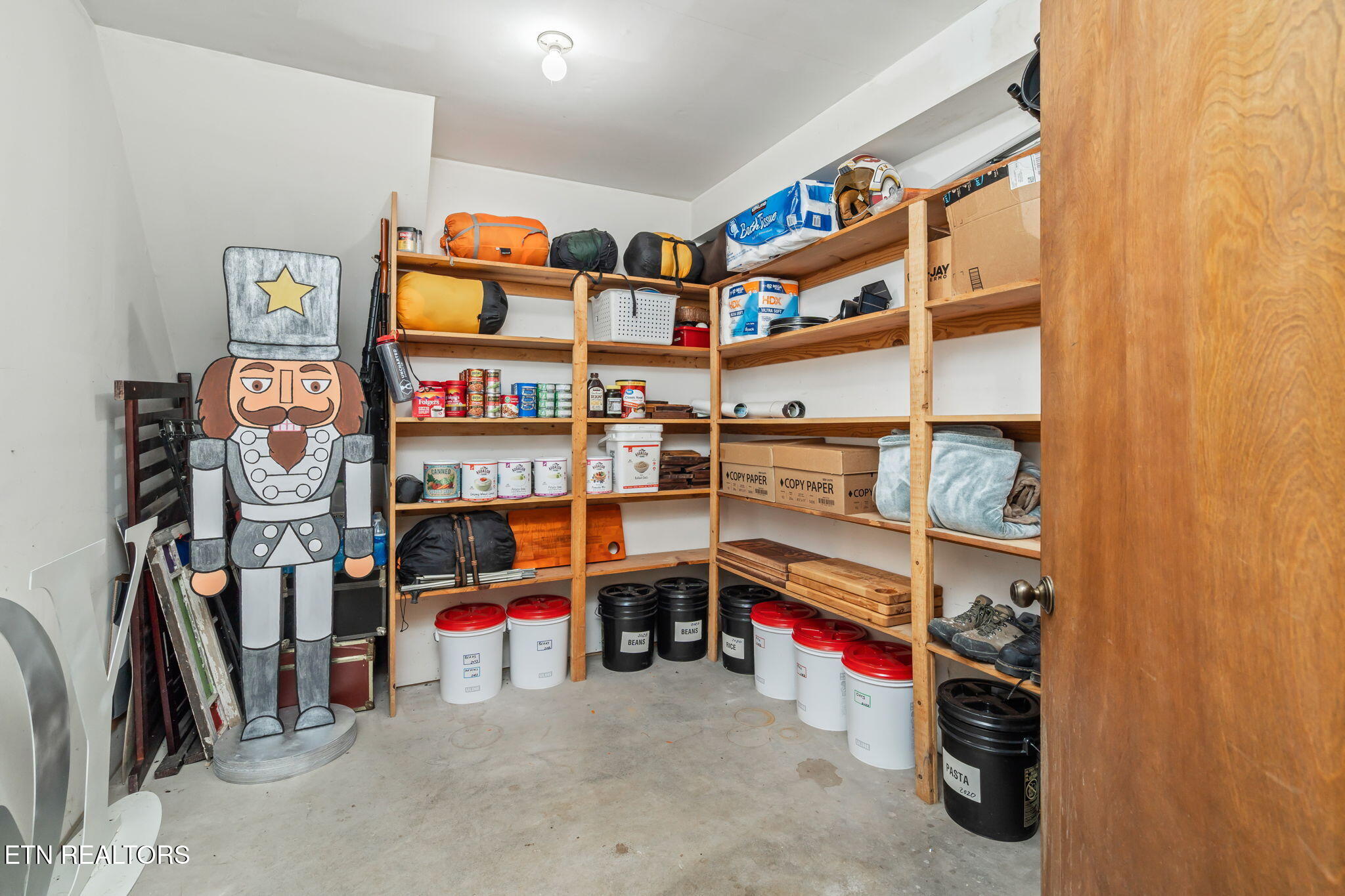 4050 Lowes Ferry Road Louisville TN 37777
