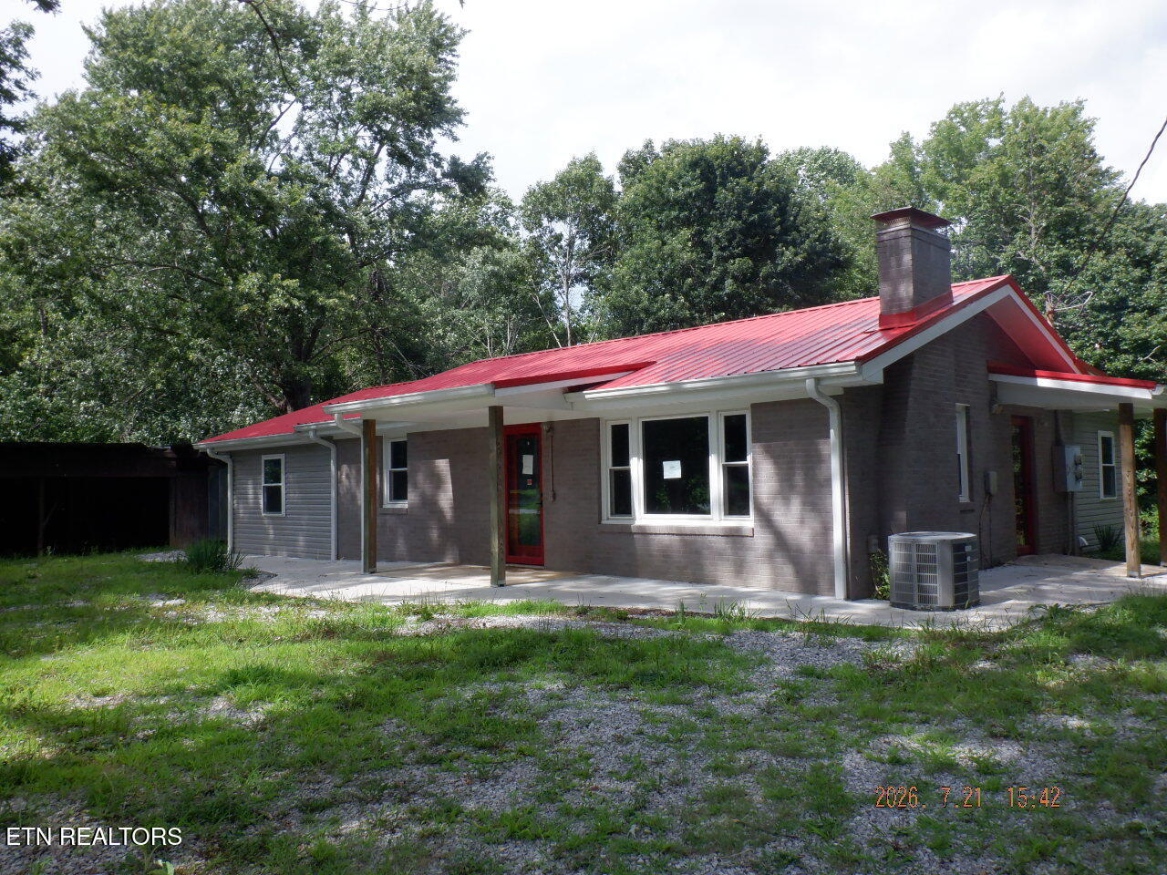 2330 Hilham Highway Livingston TN 38570