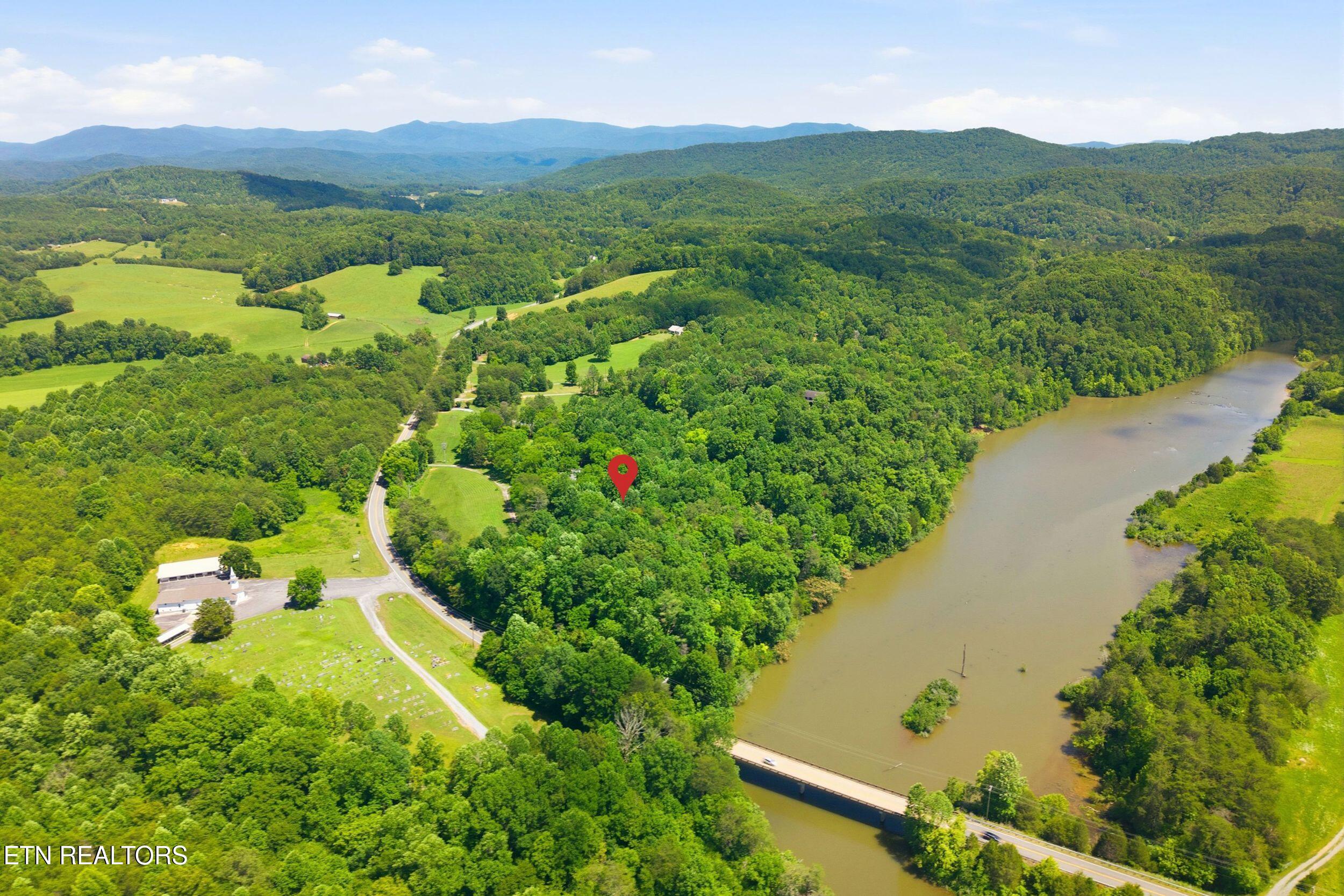 3280 Ballplay Road Madisonville TN 37354