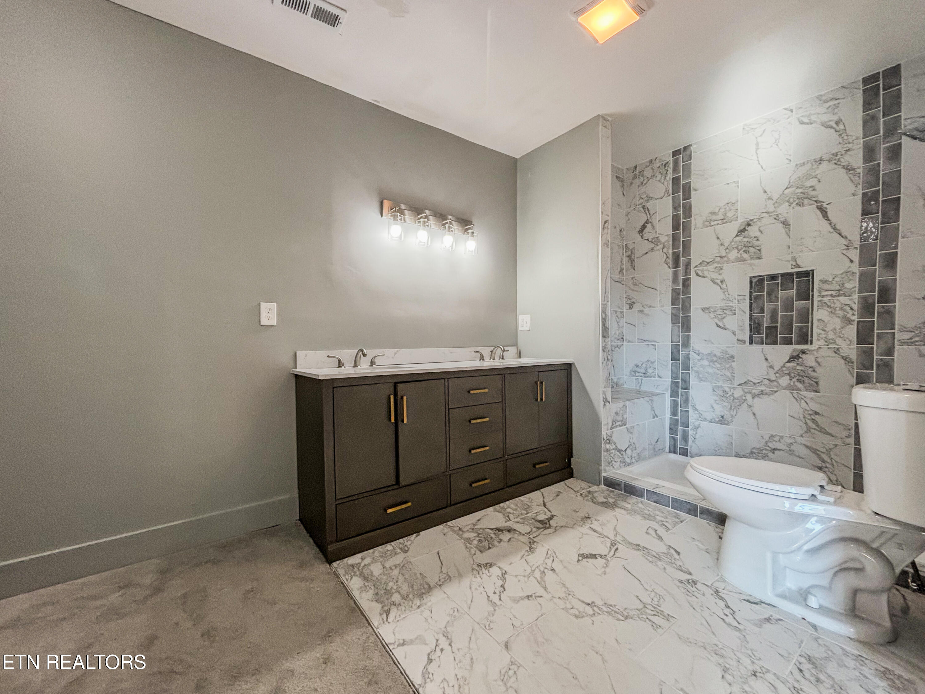 3838 Speedway Circle Knoxville TN 37914