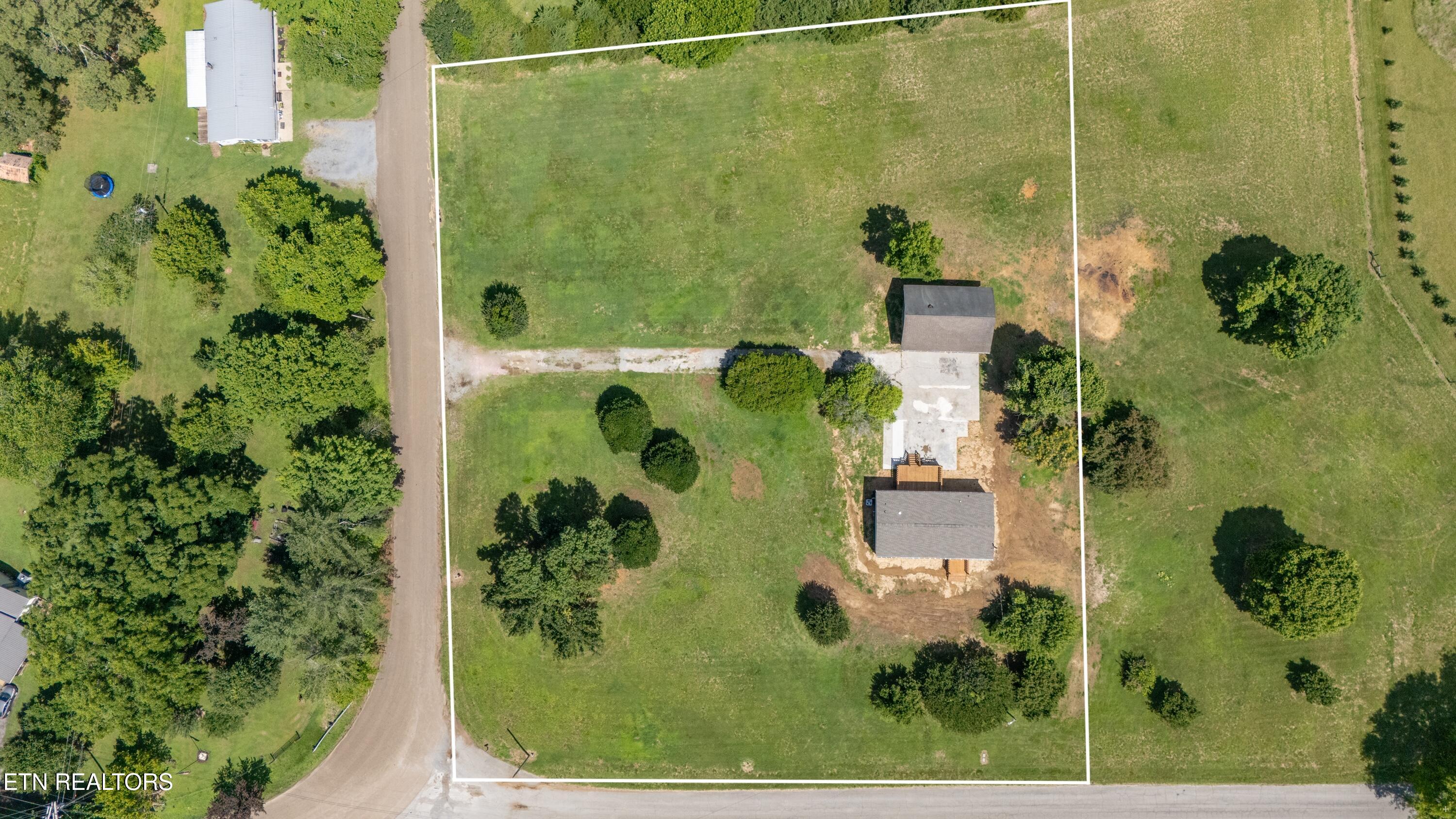 359 Clearwater Road Ten Mile TN 37880