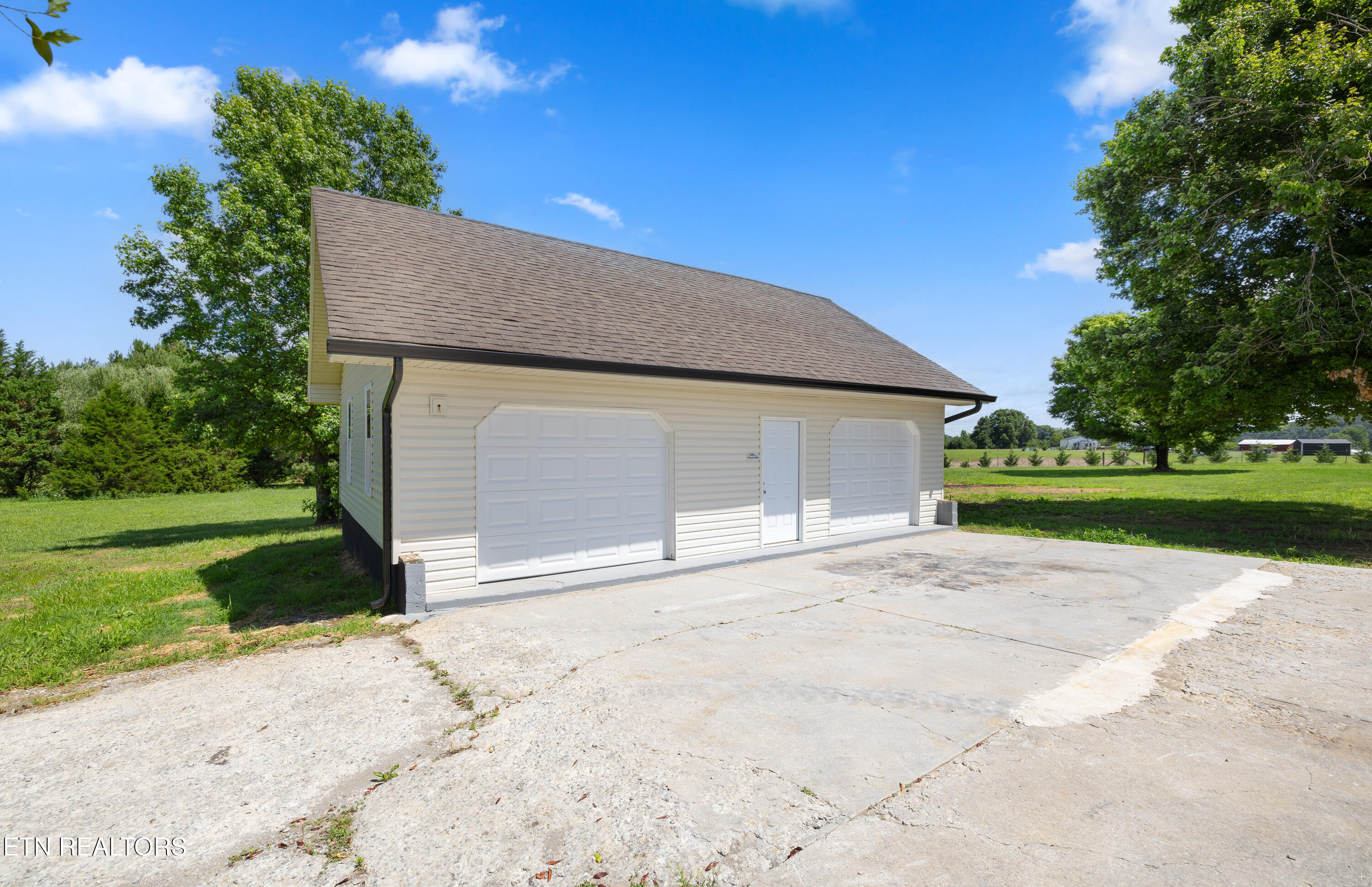 359 Clearwater Road Ten Mile TN 37880