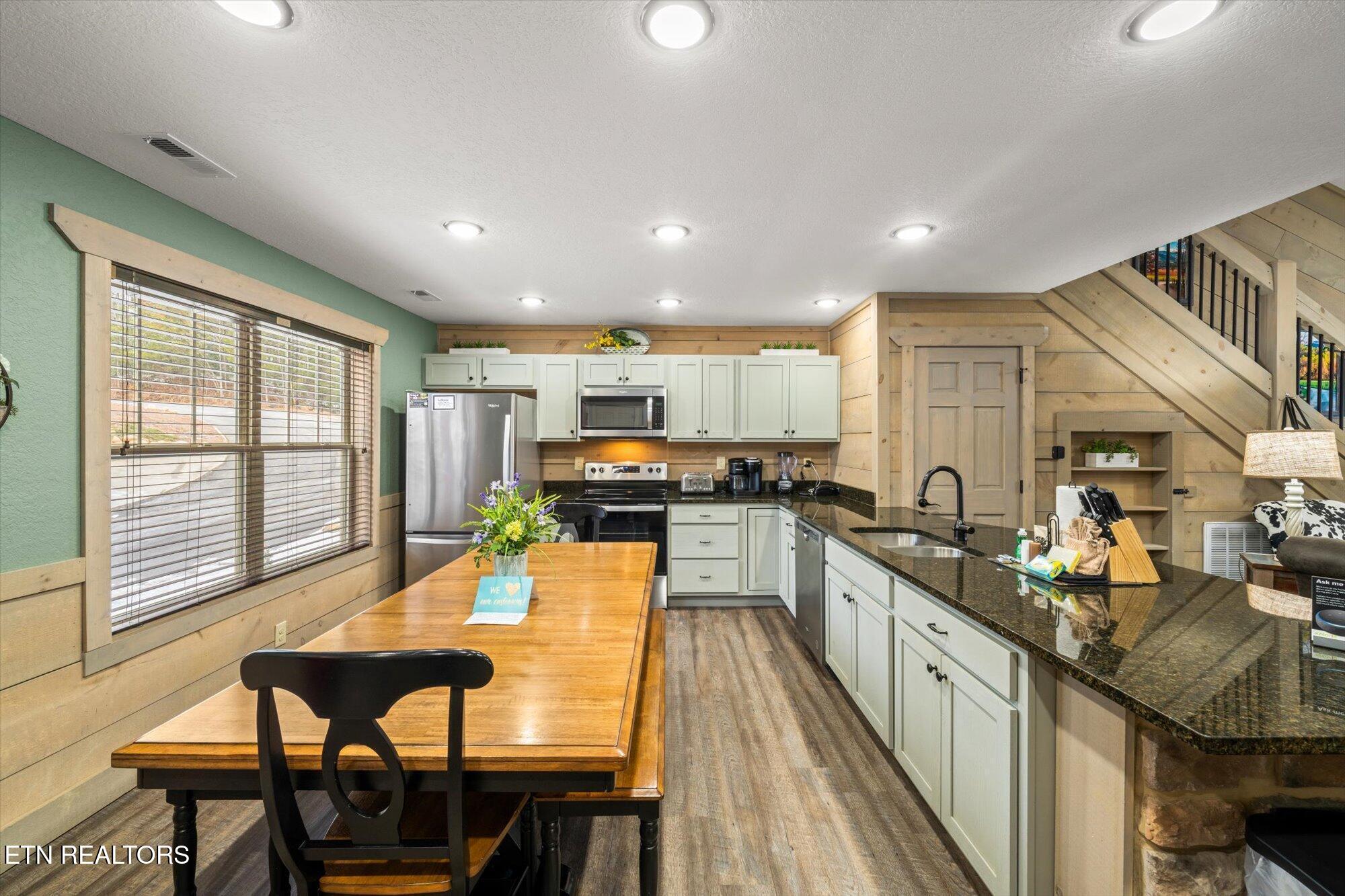 1104 Anastasia Way Gatlinburg TN 37738
